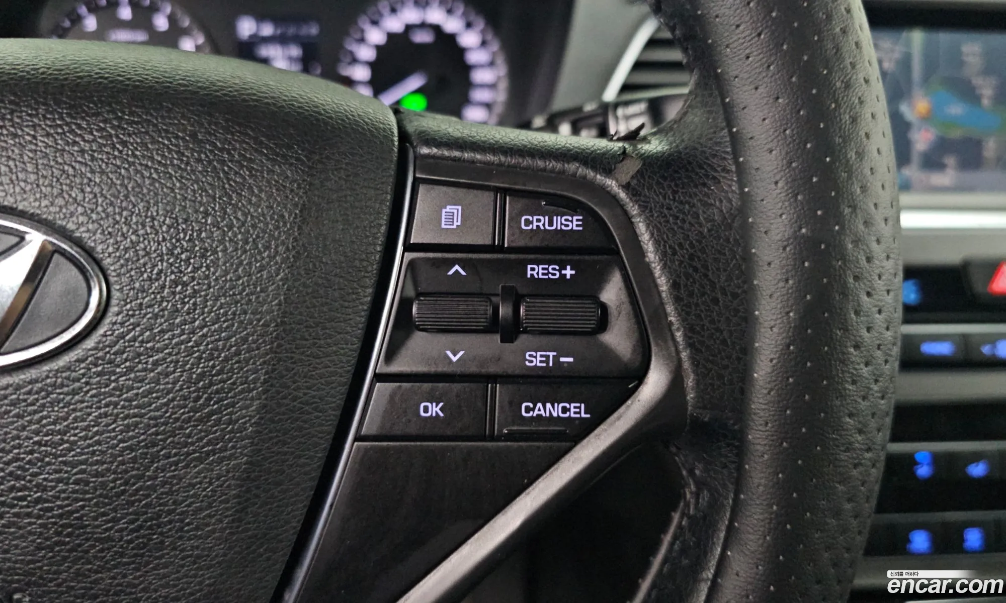 Hyundai LF Sonata 2016 — 30