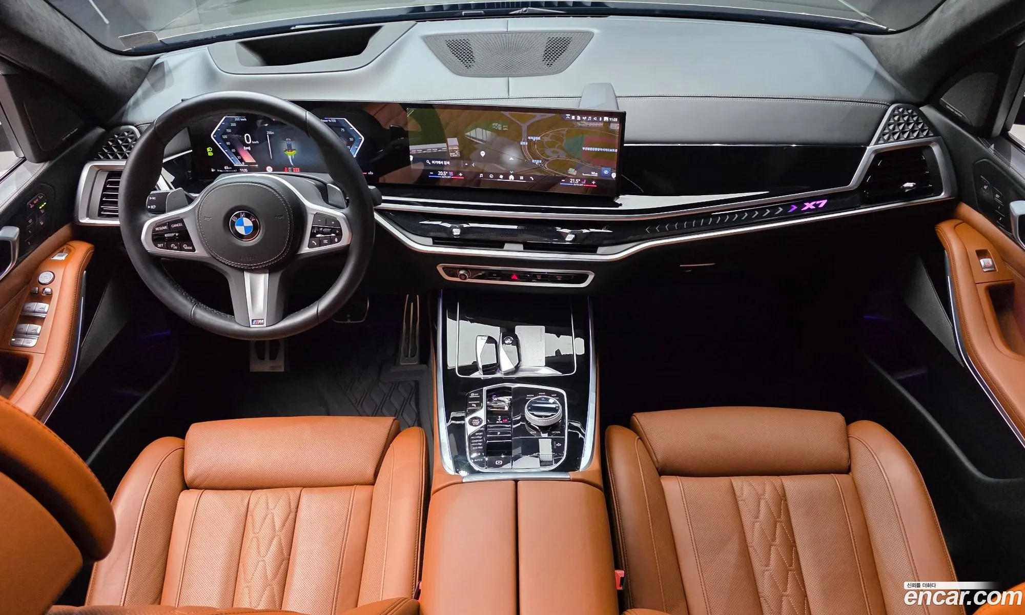 BMW X7 2023 — 12