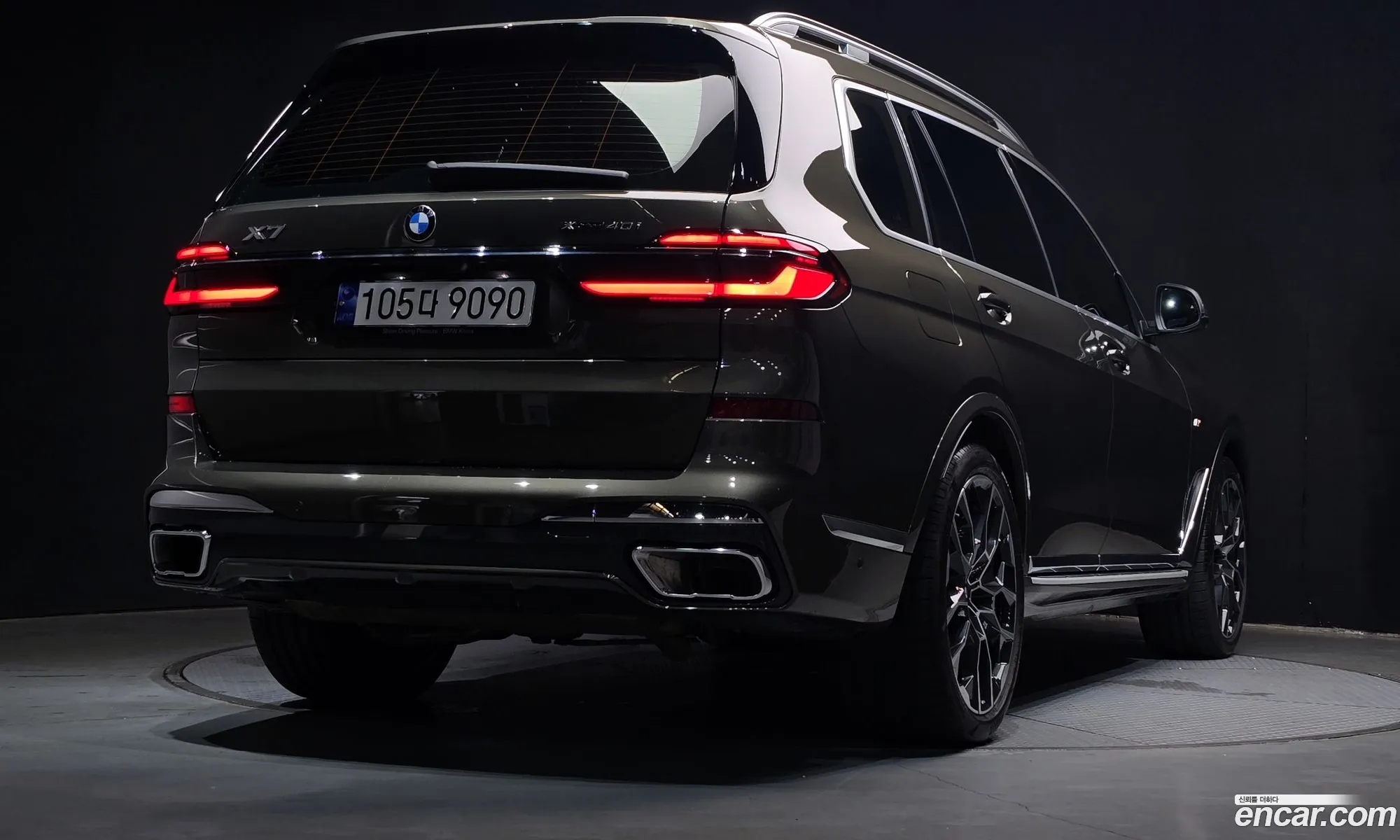 BMW X7 2023 — 14