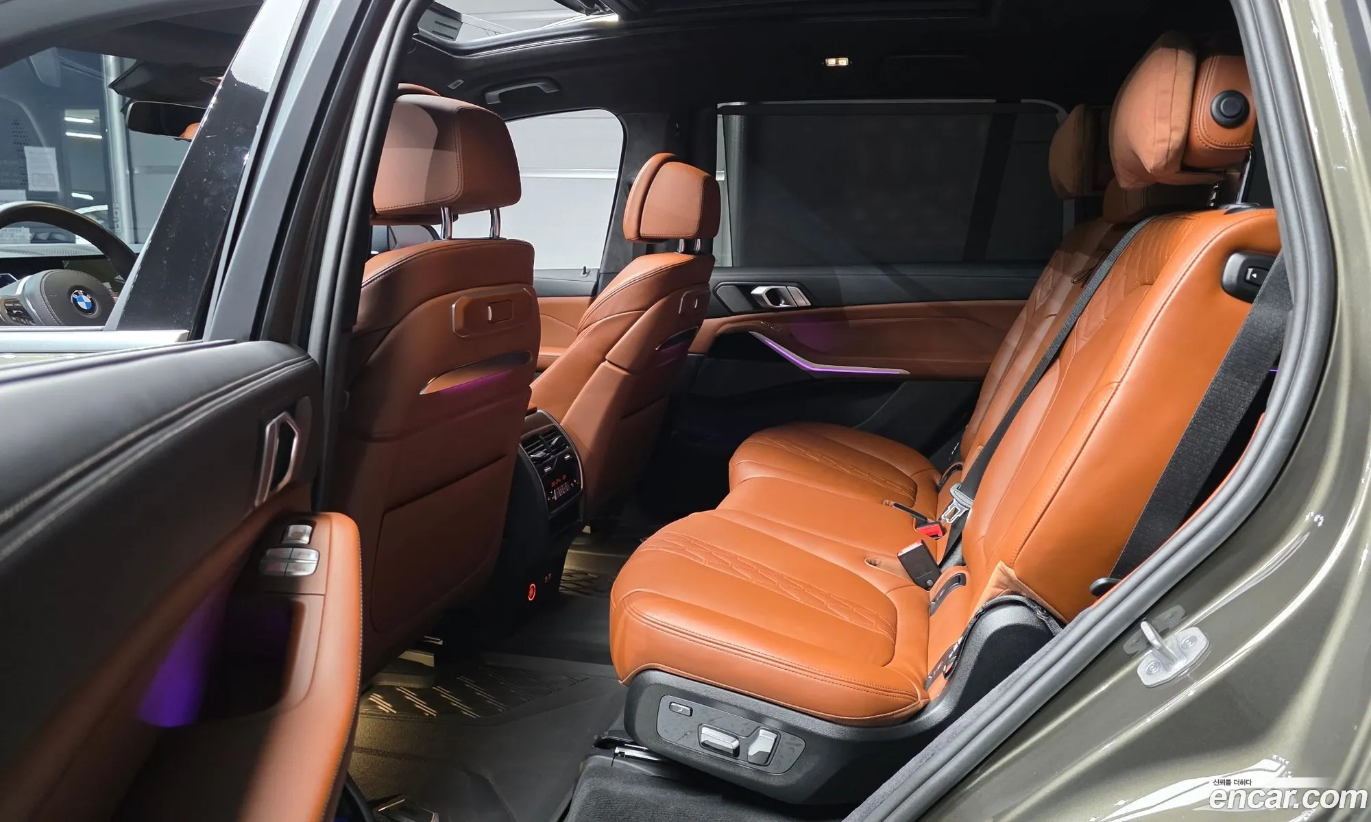 BMW X7 2023 — 33