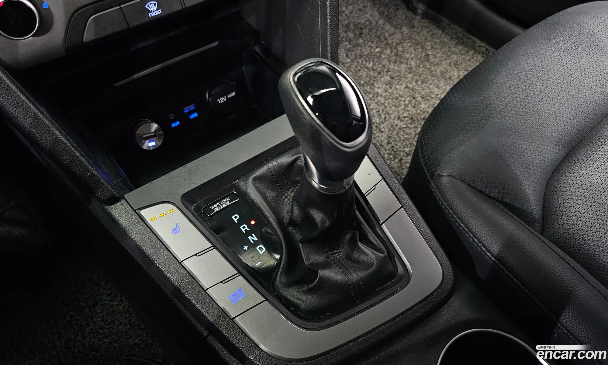 Hyundai Elantra AD 2018 — 15