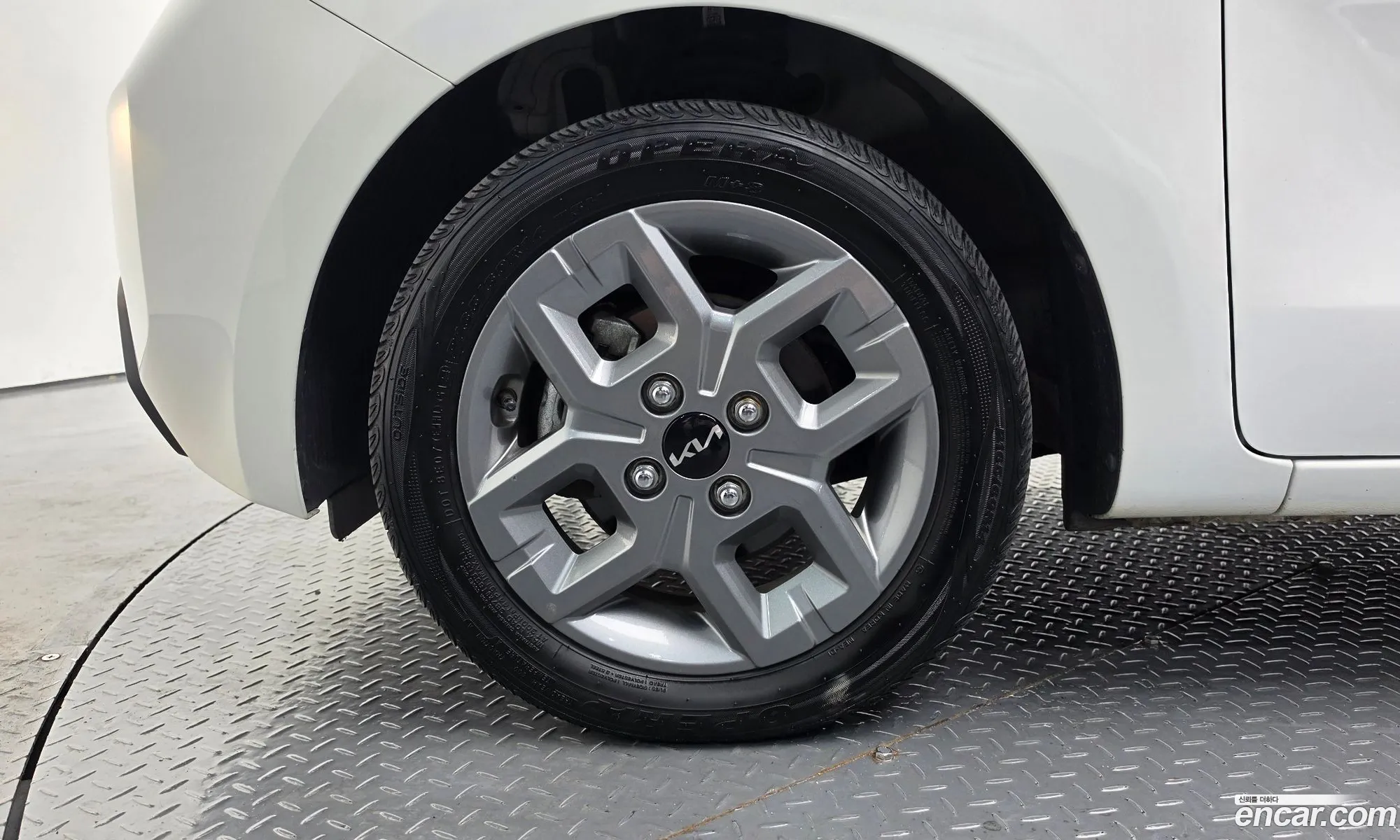 Kia Kia Ray 2024 — 18