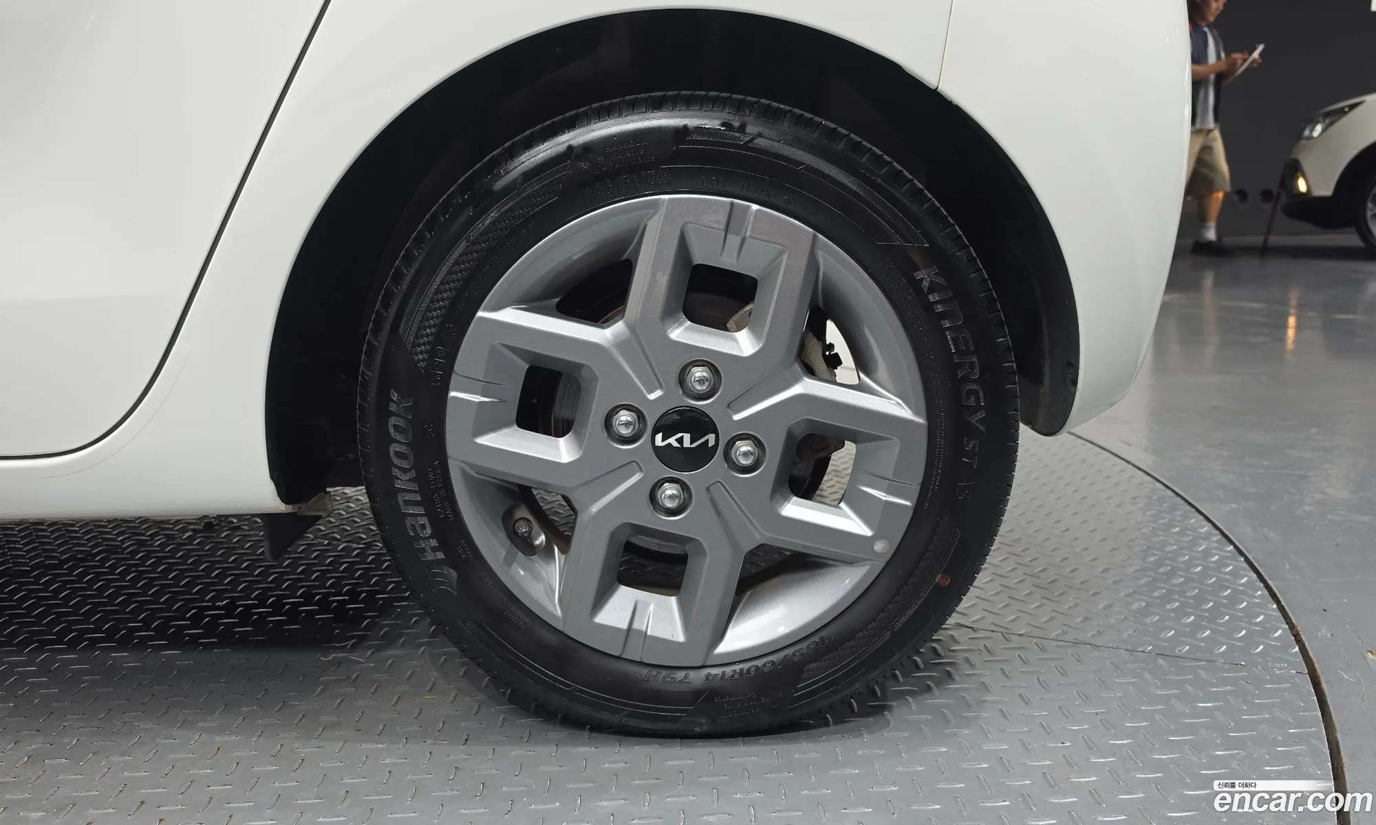 Kia Kia Ray 2024 — 10