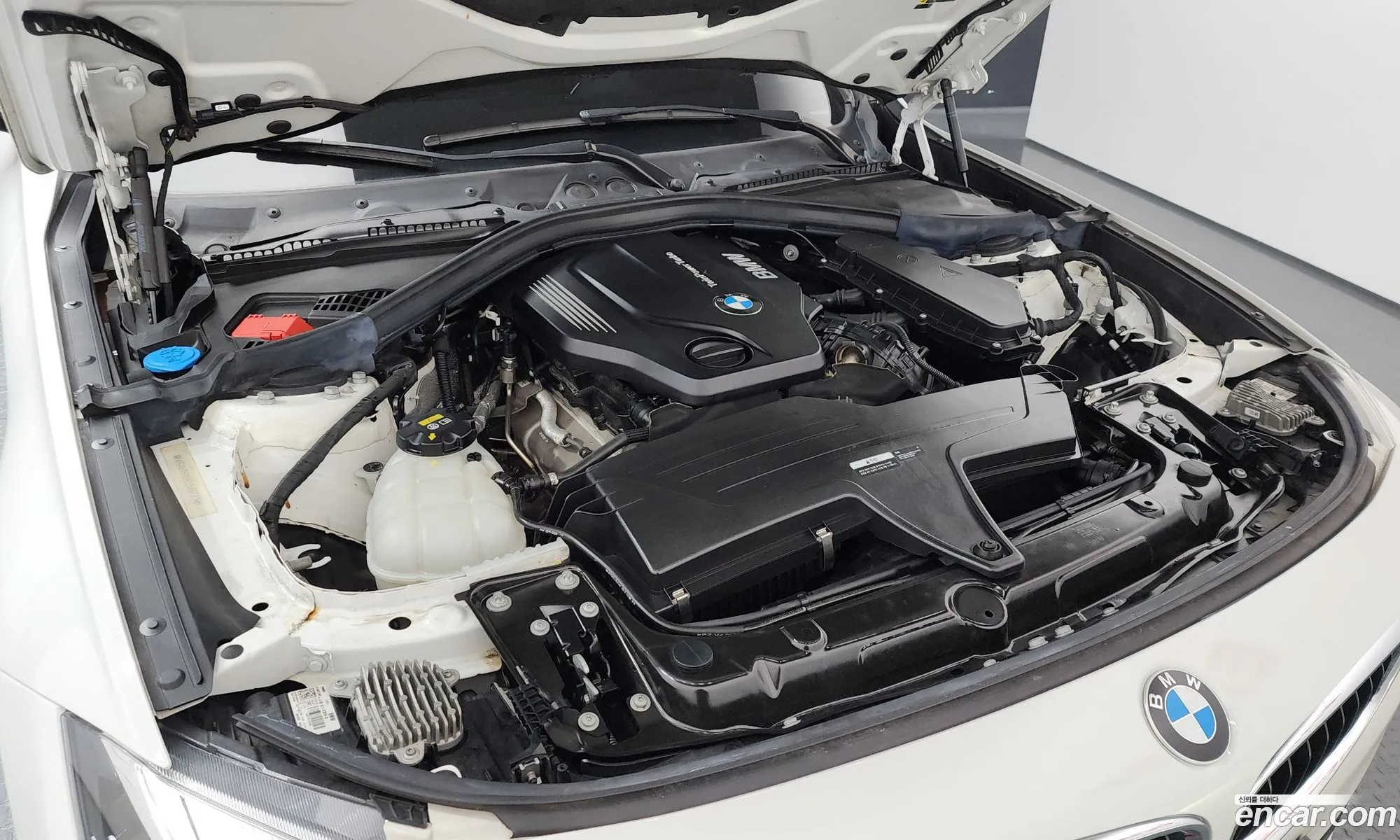 BMW 3 Series GT 2020 — 12