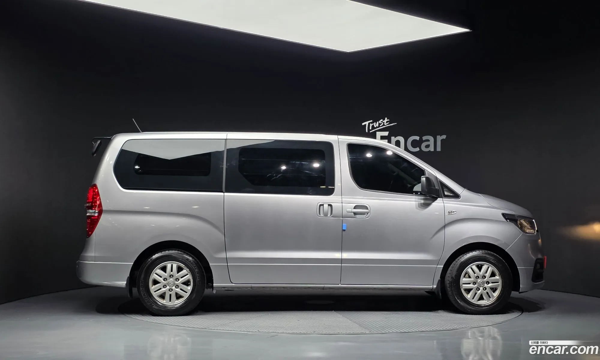 Hyundai Grand Starex 2020 — 6