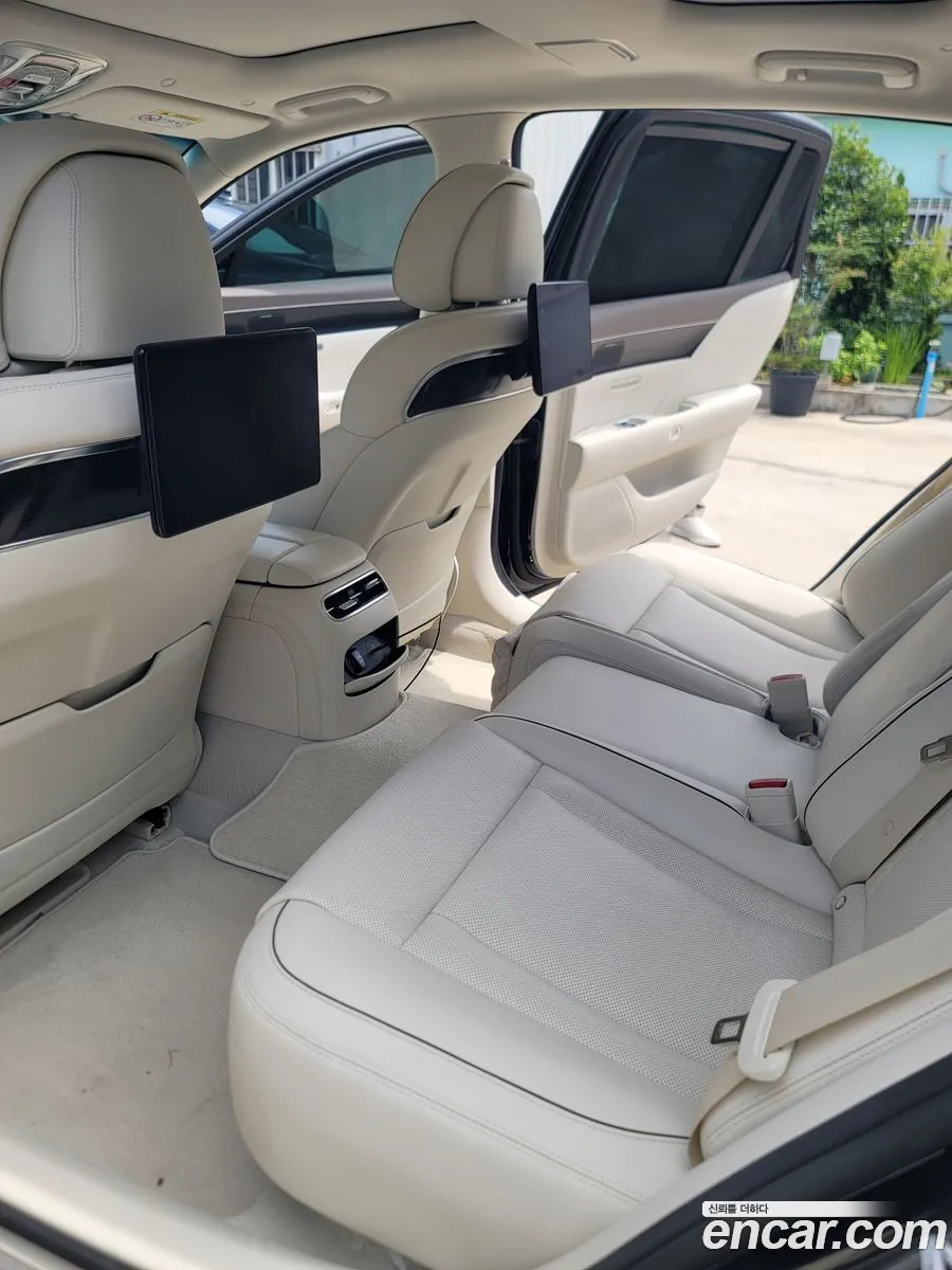 Genesis G90 2022 — 9