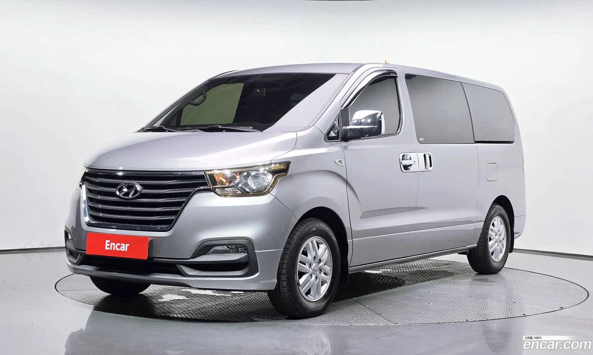 Hyundai Grand Starex 2020 — 4