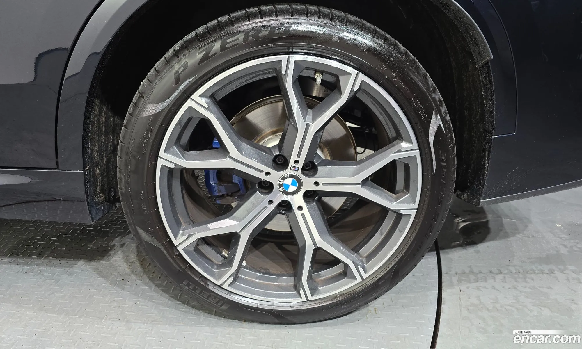 BMW X5 2025 WBA21EU02S9108662 — 32