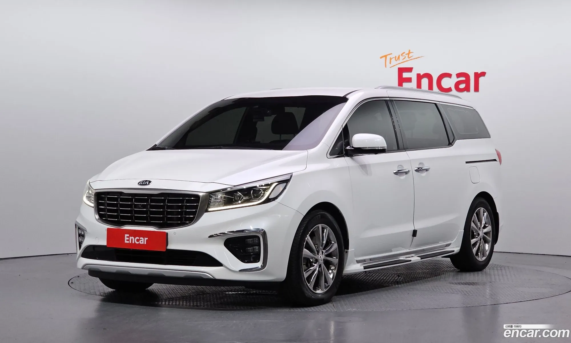 Kia Carnival 2018 — 3