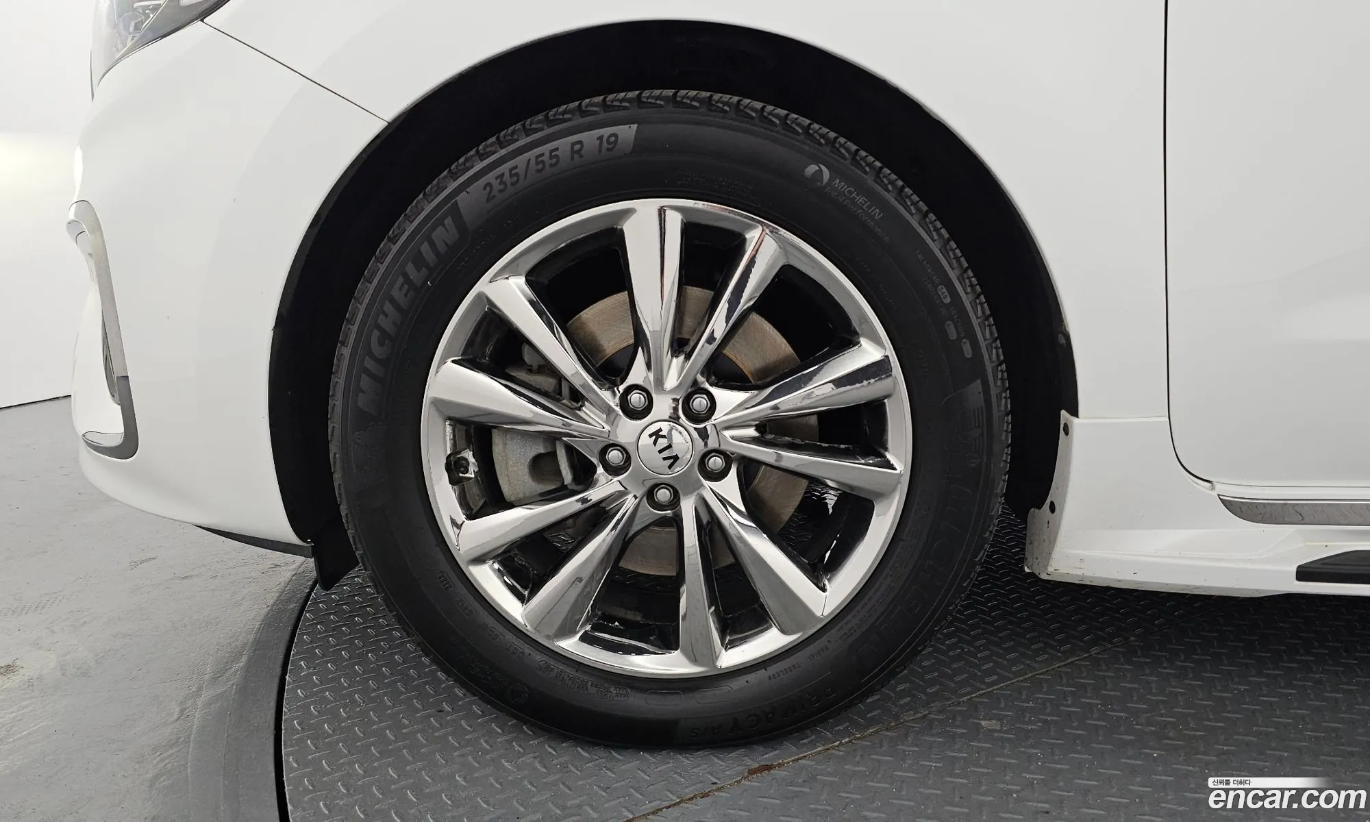 Kia Carnival 2018 — 8
