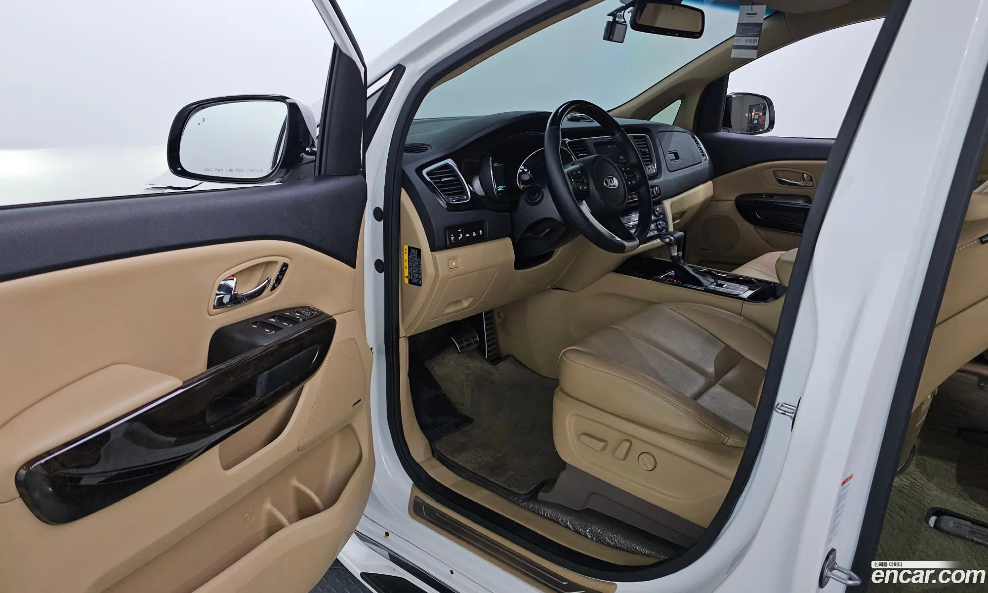 Kia Carnival 2018 — 13