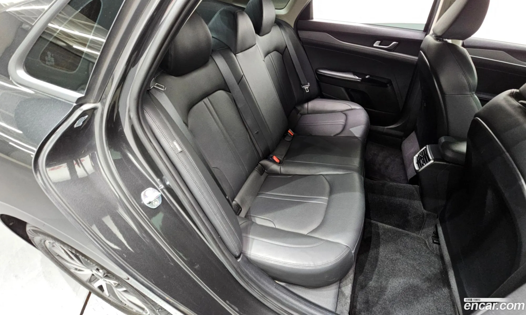 Kia K5 2020 — 10
