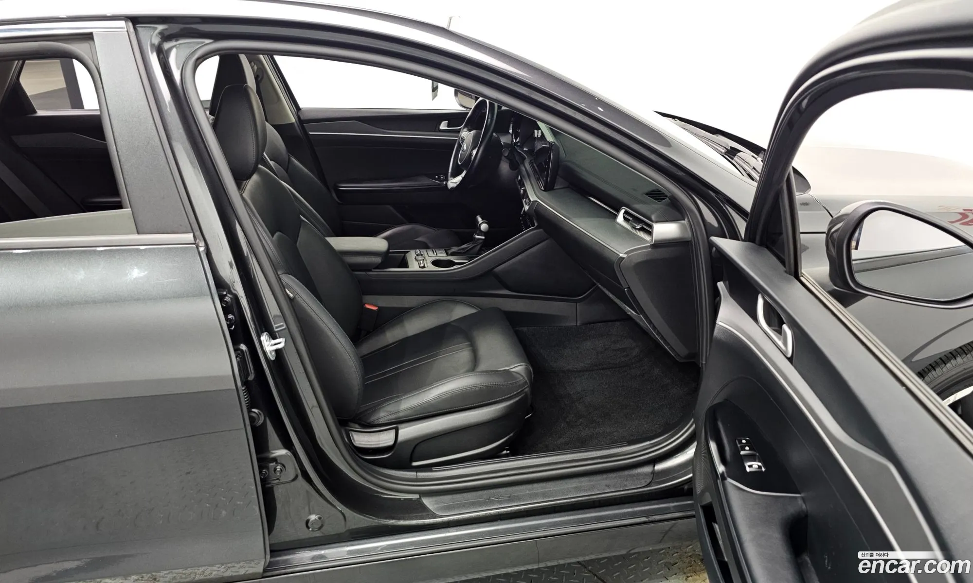 Kia K5 2020 — 5