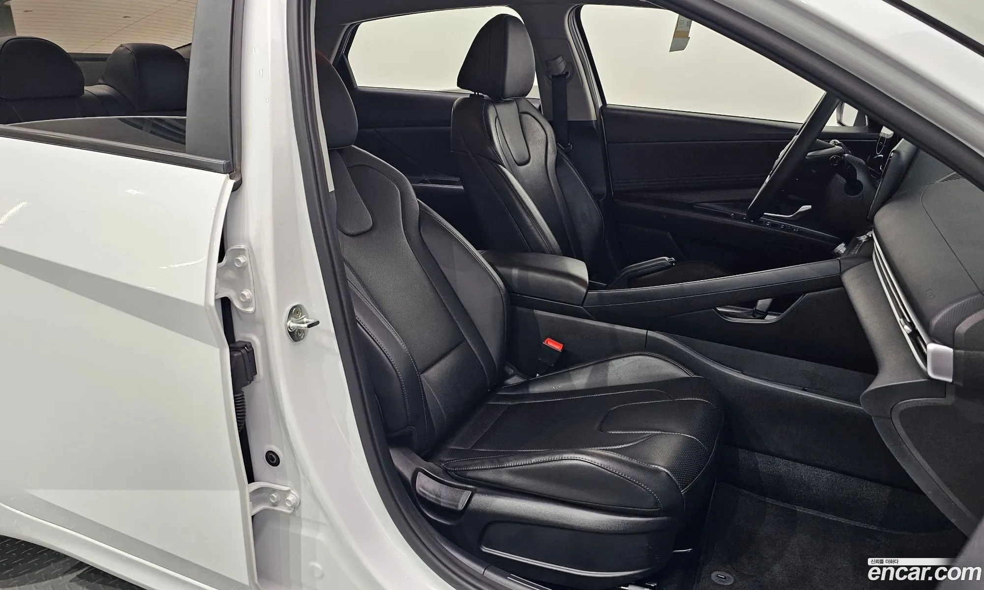 Hyundai Elantra 2021 — 5