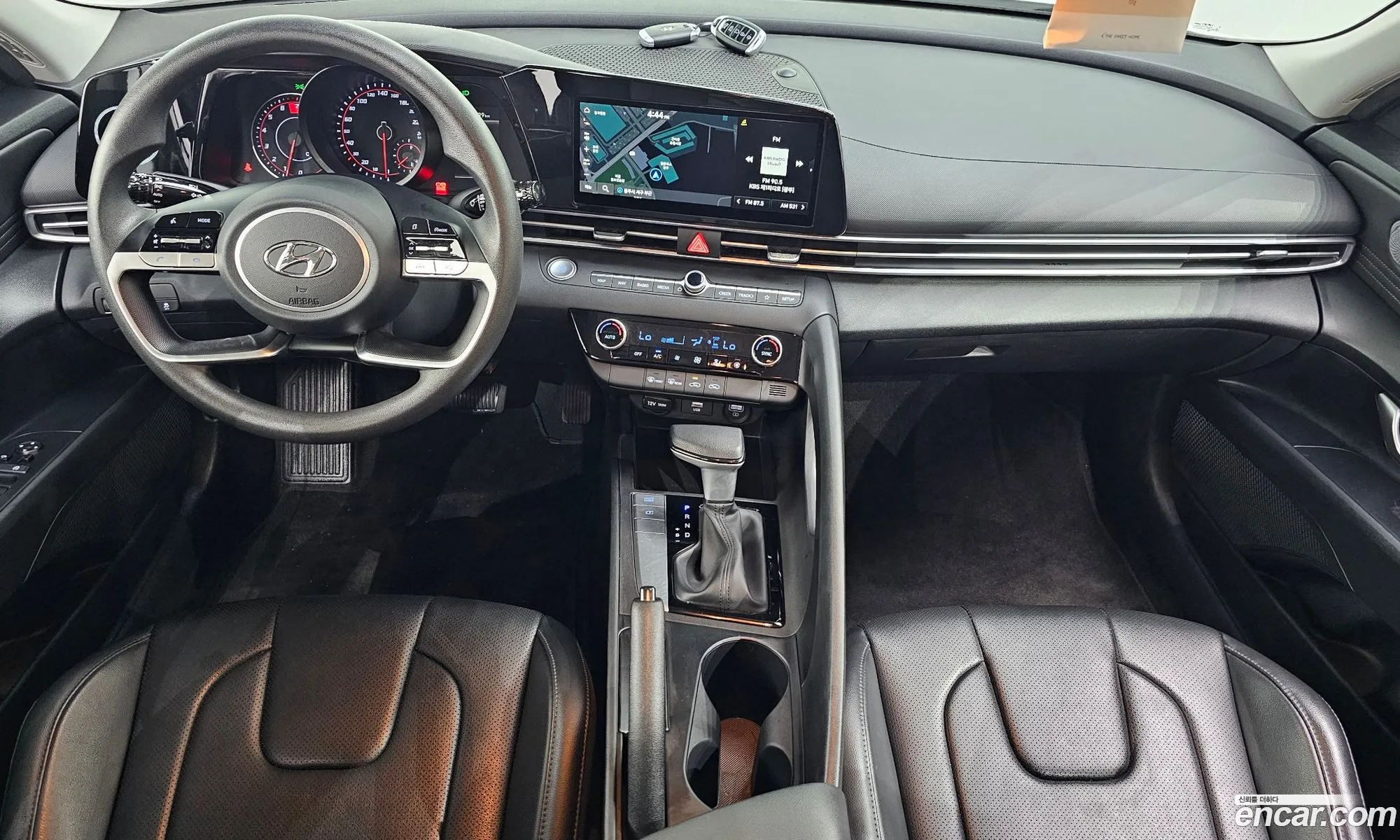 Hyundai Elantra 2021 — 18