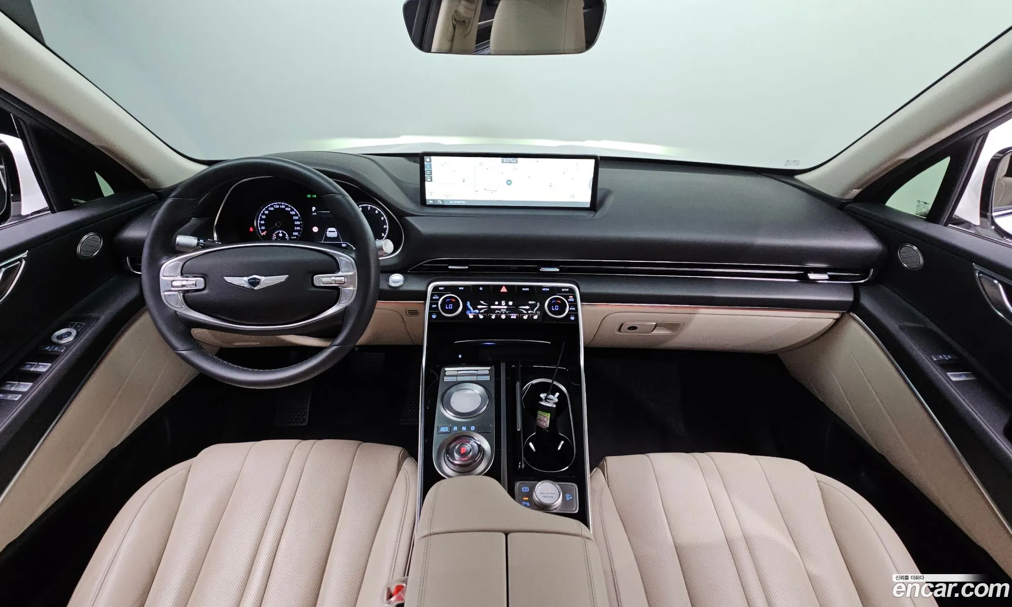 Genesis GV80 2022 KMTHA81BDNU128380 — 10