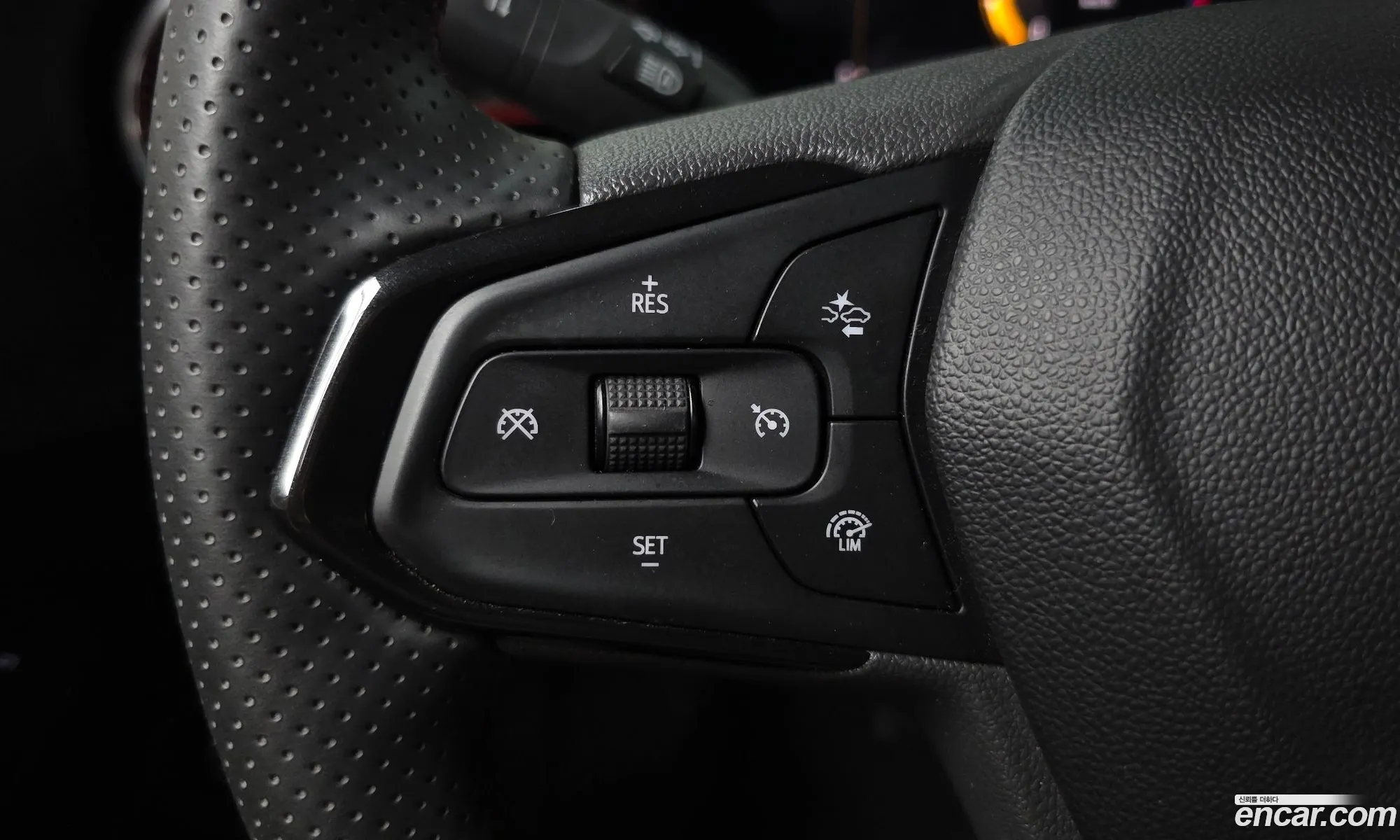 Chevrolet (GM Daewoo) Trax Crossover 2023 — 19