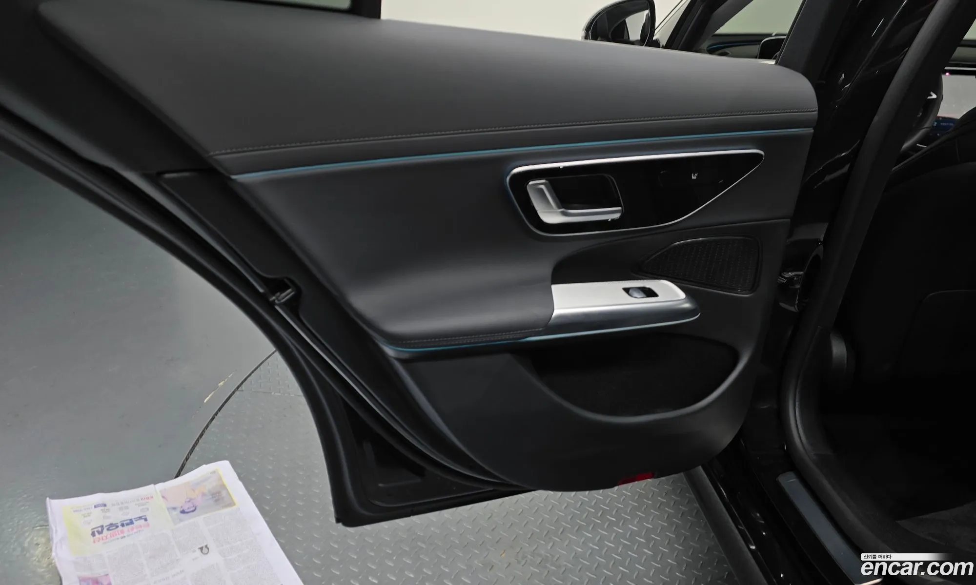 Mercedes-Benz E-Class W214 2025 — 26