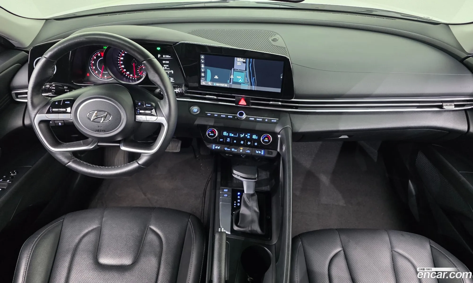 Hyundai Elantra 2022 — 23