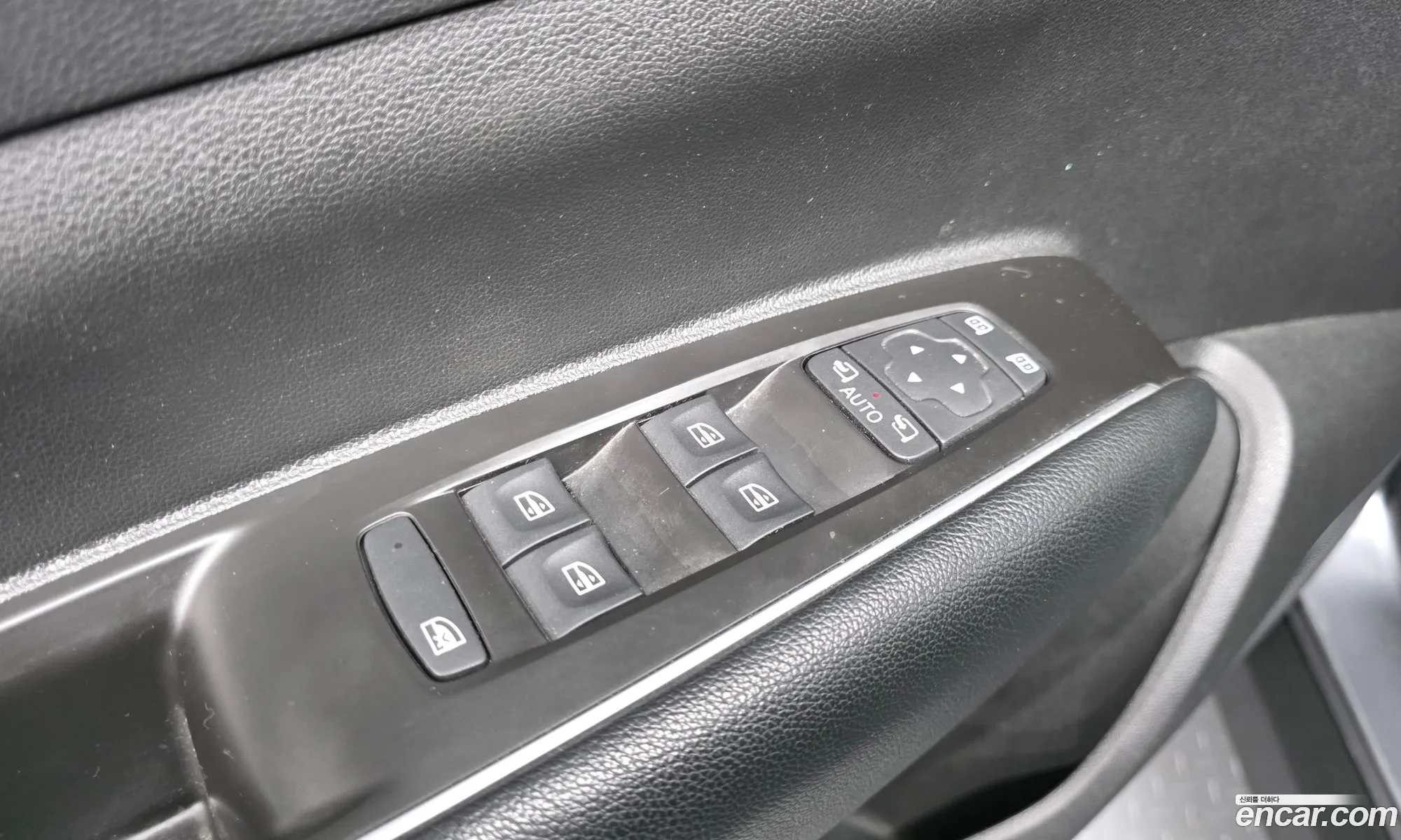 Renault Korea (Samsung) QM6 2021 KNME5C2C7NP066852 — 9
