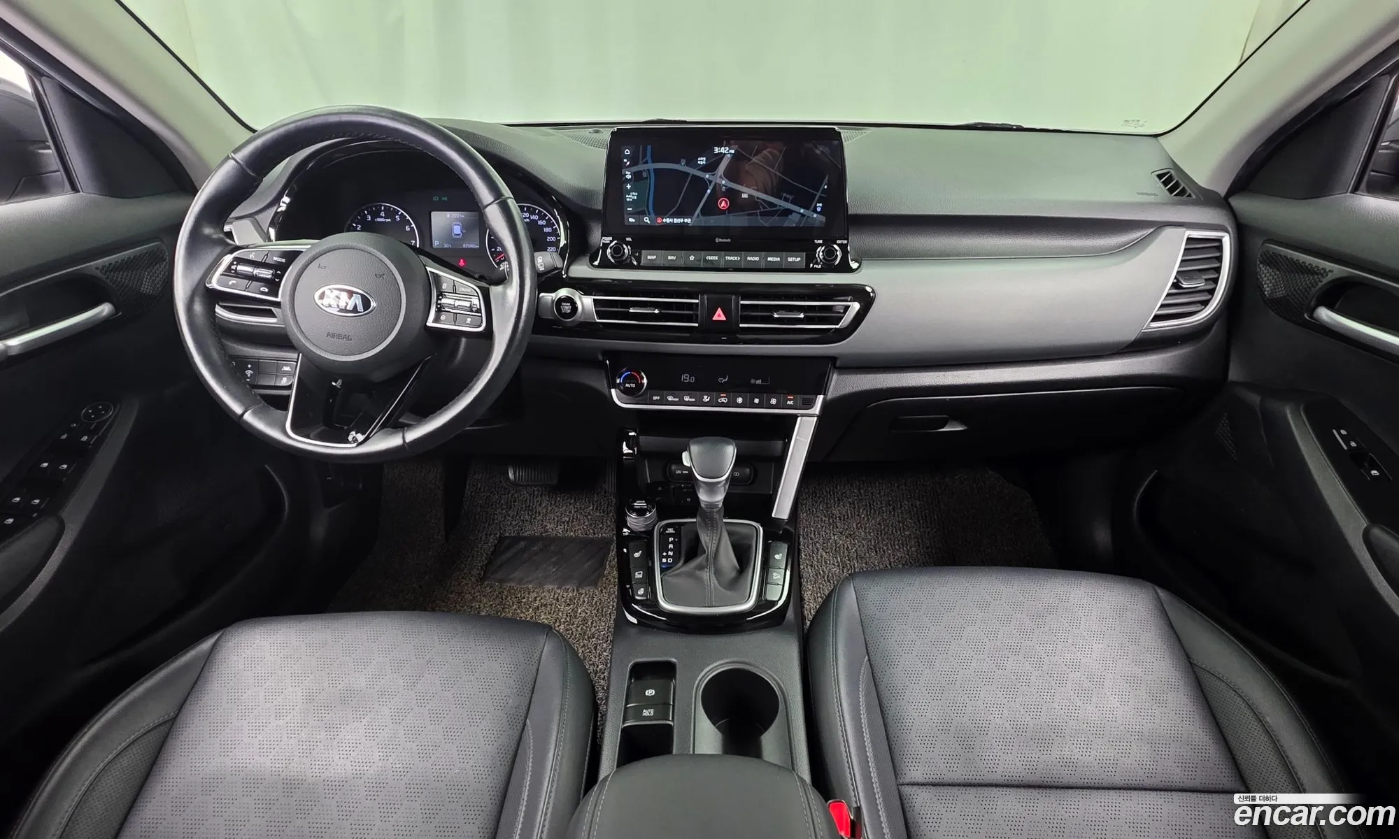Kia Seltos 2020 — 18