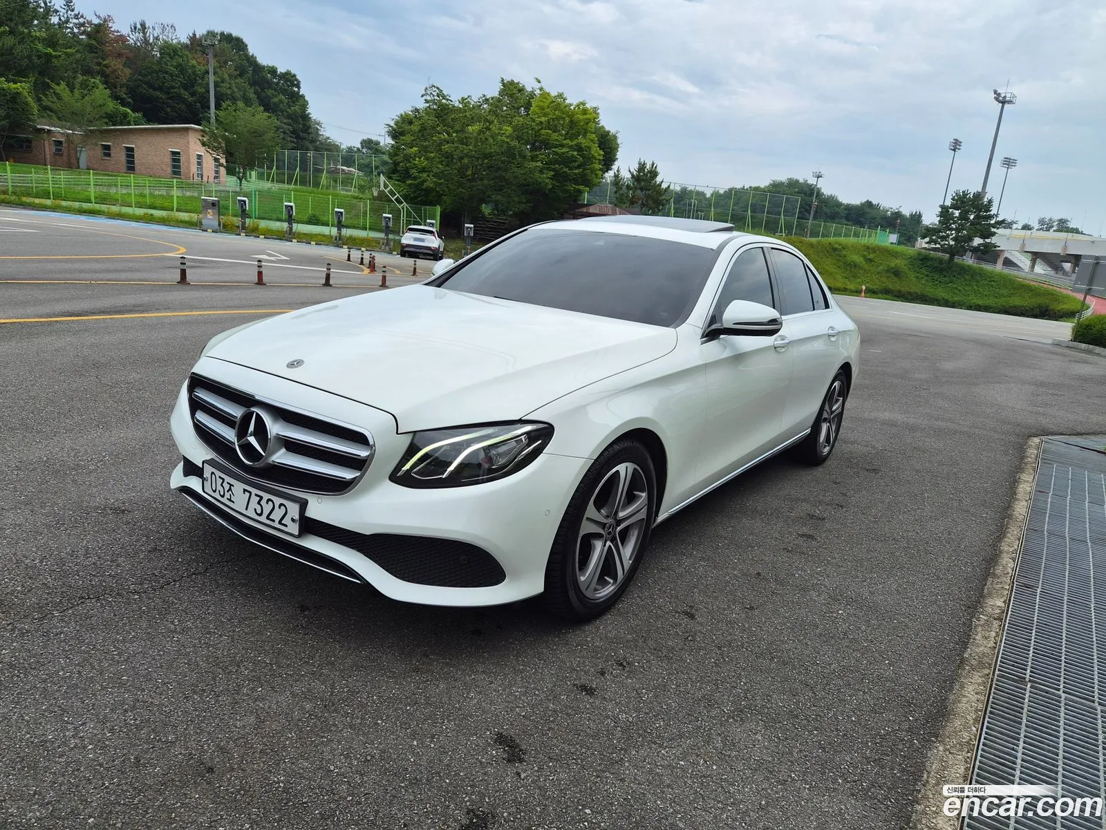 Mercedes-Benz E-Class W213 2019 — 10