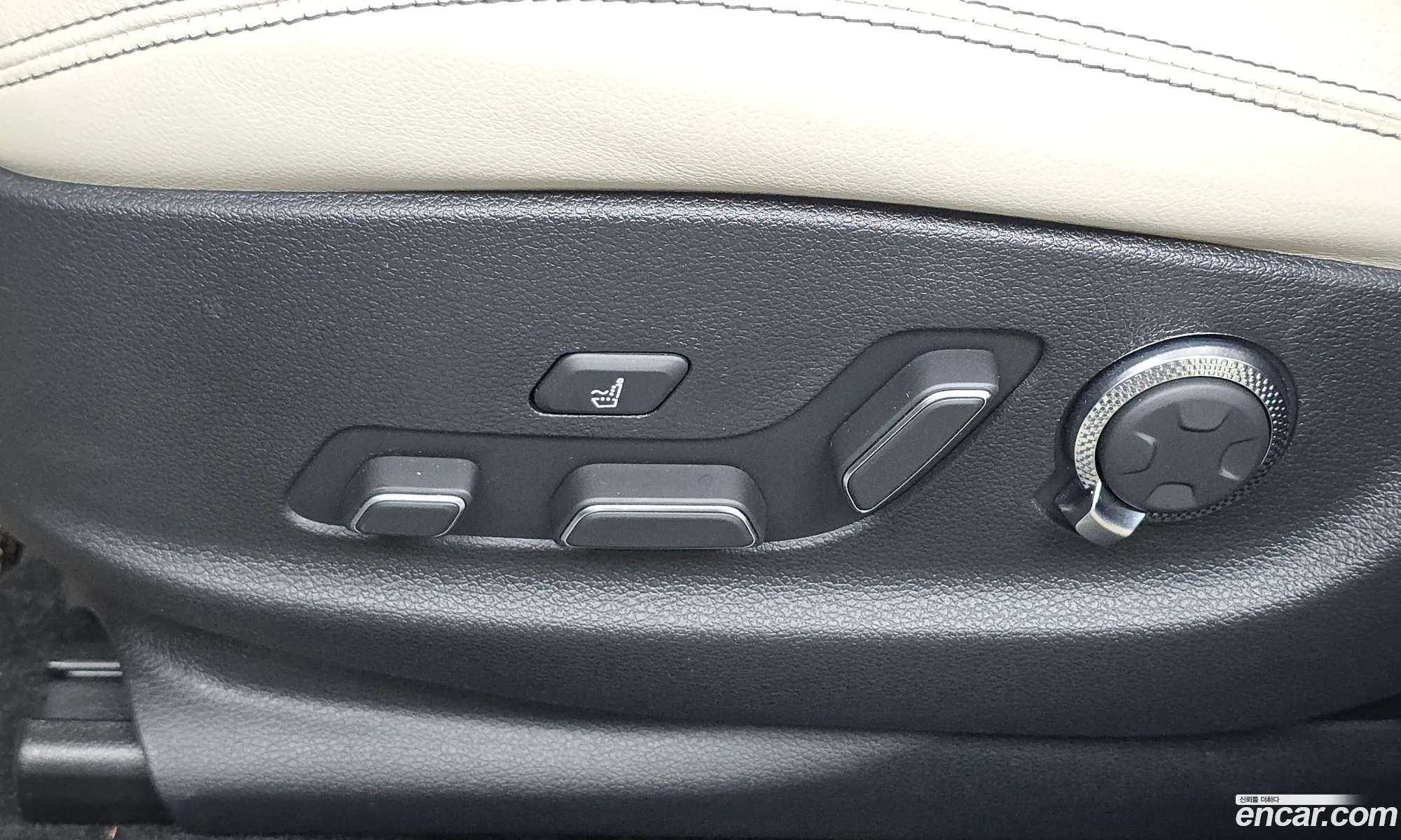 Genesis GV70 2022 — 6