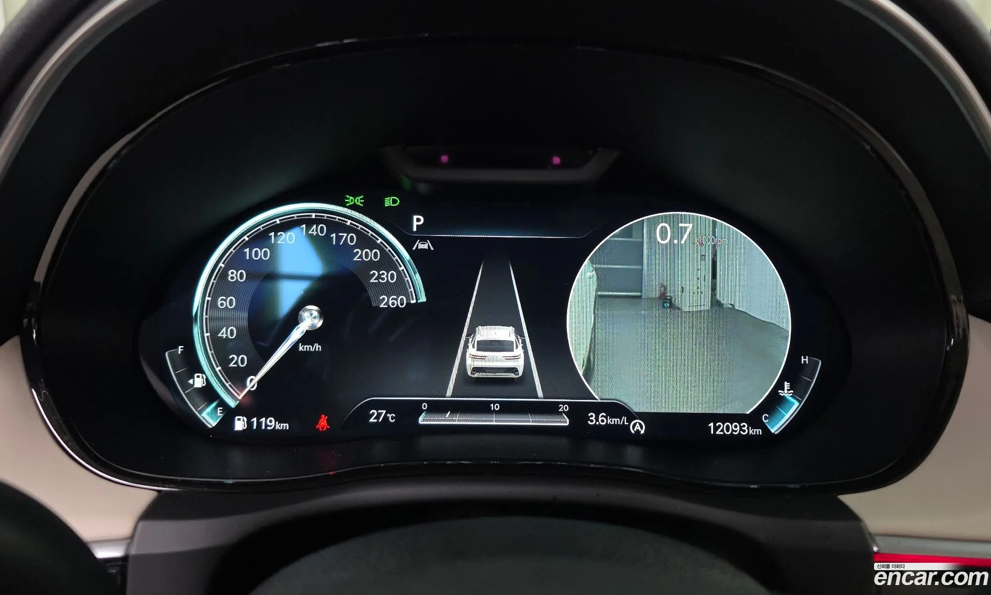 Genesis GV70 2022 — 4