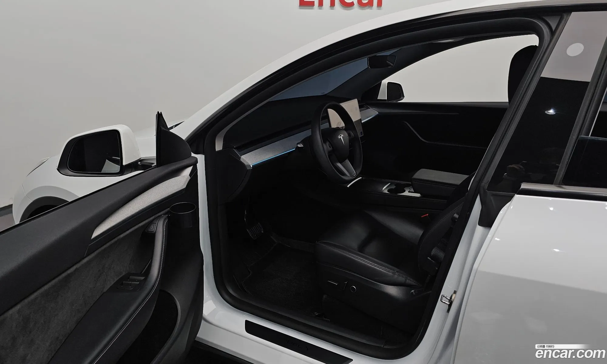 Tesla Model Y 2024 LRWYGCFSXRC425954 — 16