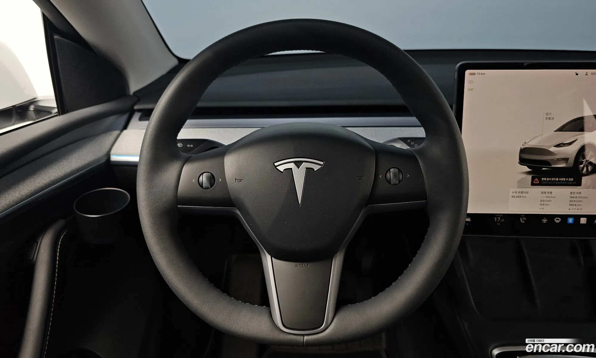 Tesla Model Y 2024 LRWYGCFSXRC425954 — 4