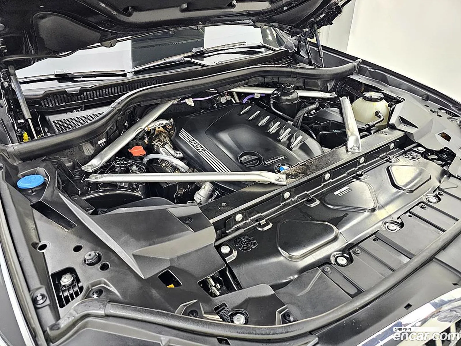 BMW X5 2023 — 17