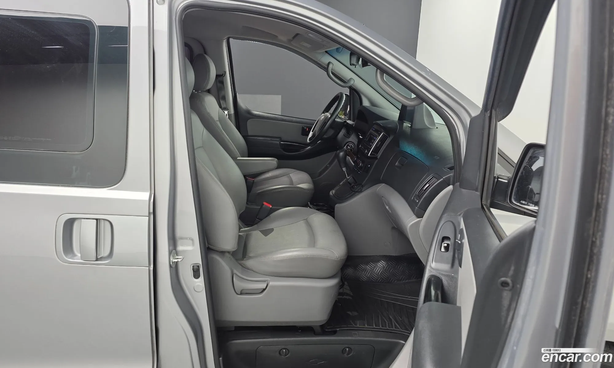 Hyundai Grand Starex 2016 — 7