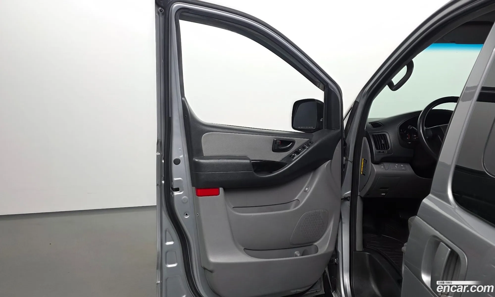 Hyundai Grand Starex 2016 — 4