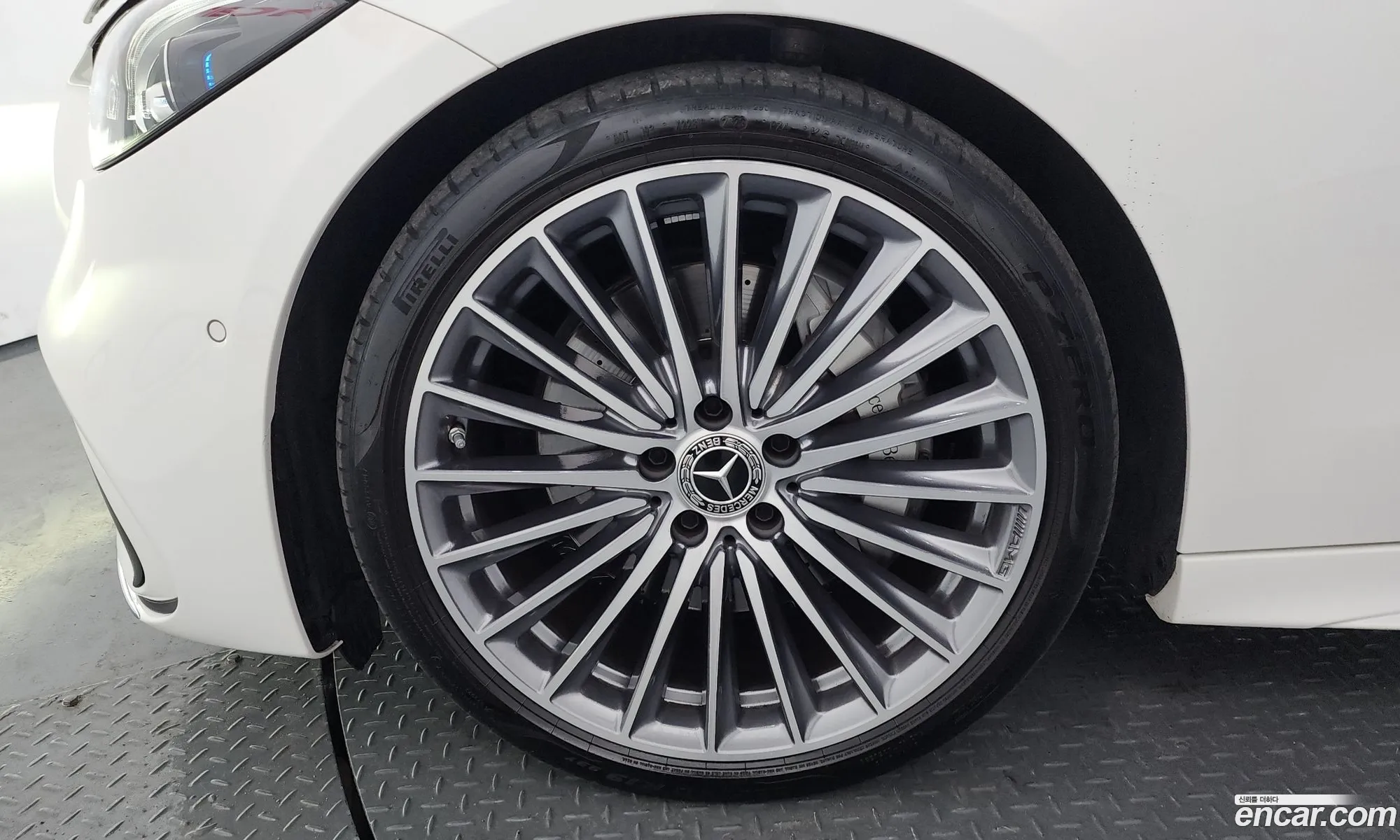 Mercedes-Benz C-Class W206 2024 — 6