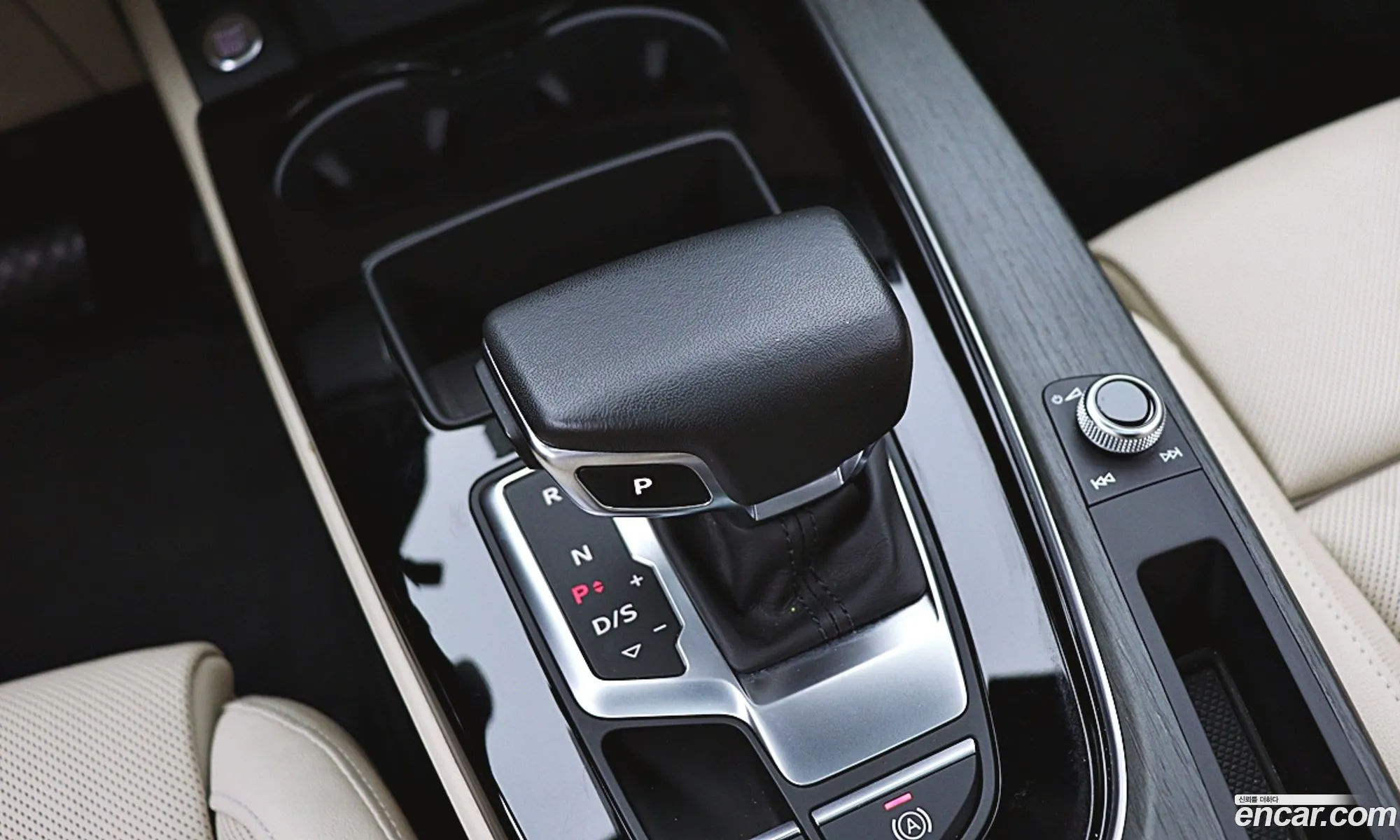 Audi A4 2023 — 6