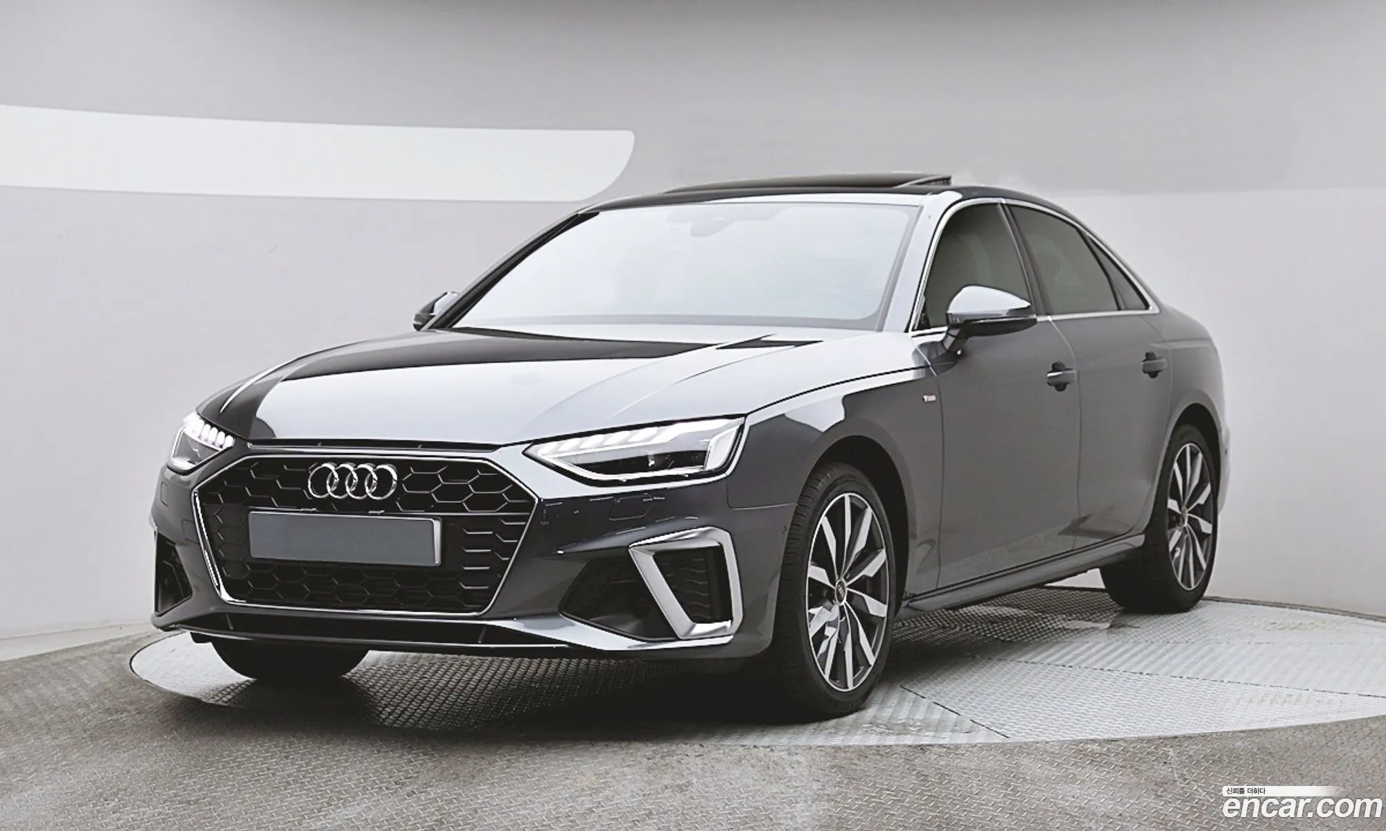 Audi A4 2023 — 19