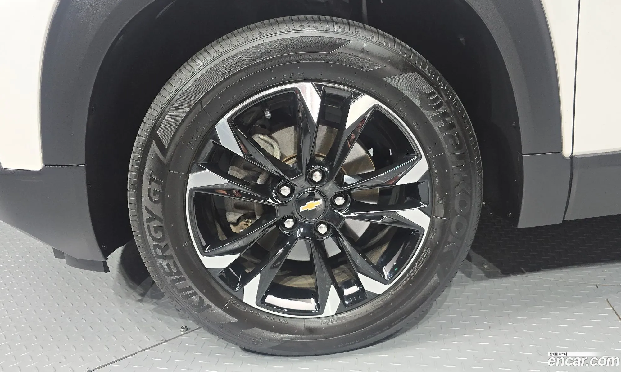 Chevrolet (GM Daewoo) Trailblazer 2022 — 15