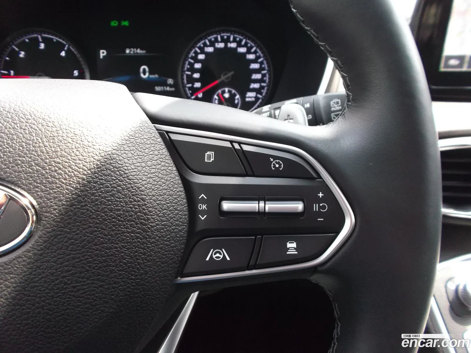 Hyundai Santa Fe 2022 — 7
