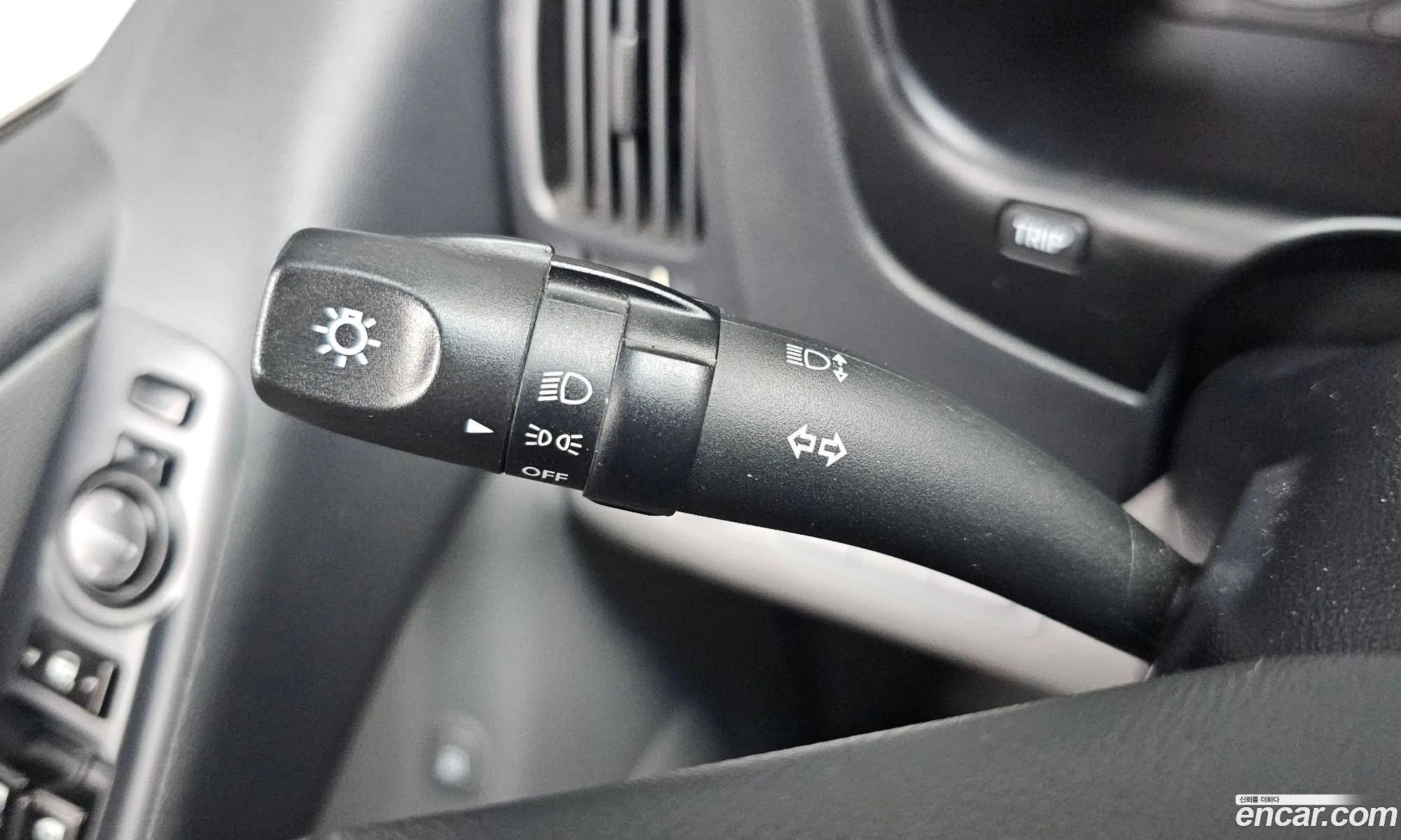 Hyundai Grand Starex 2012 — 28