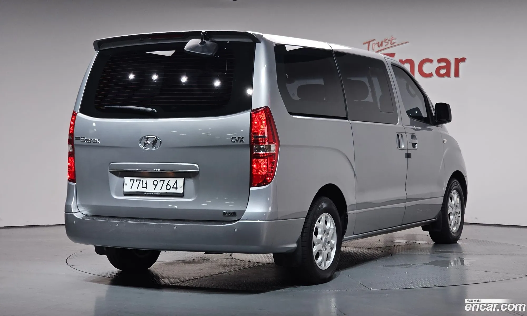 Hyundai Grand Starex 2012 — 26