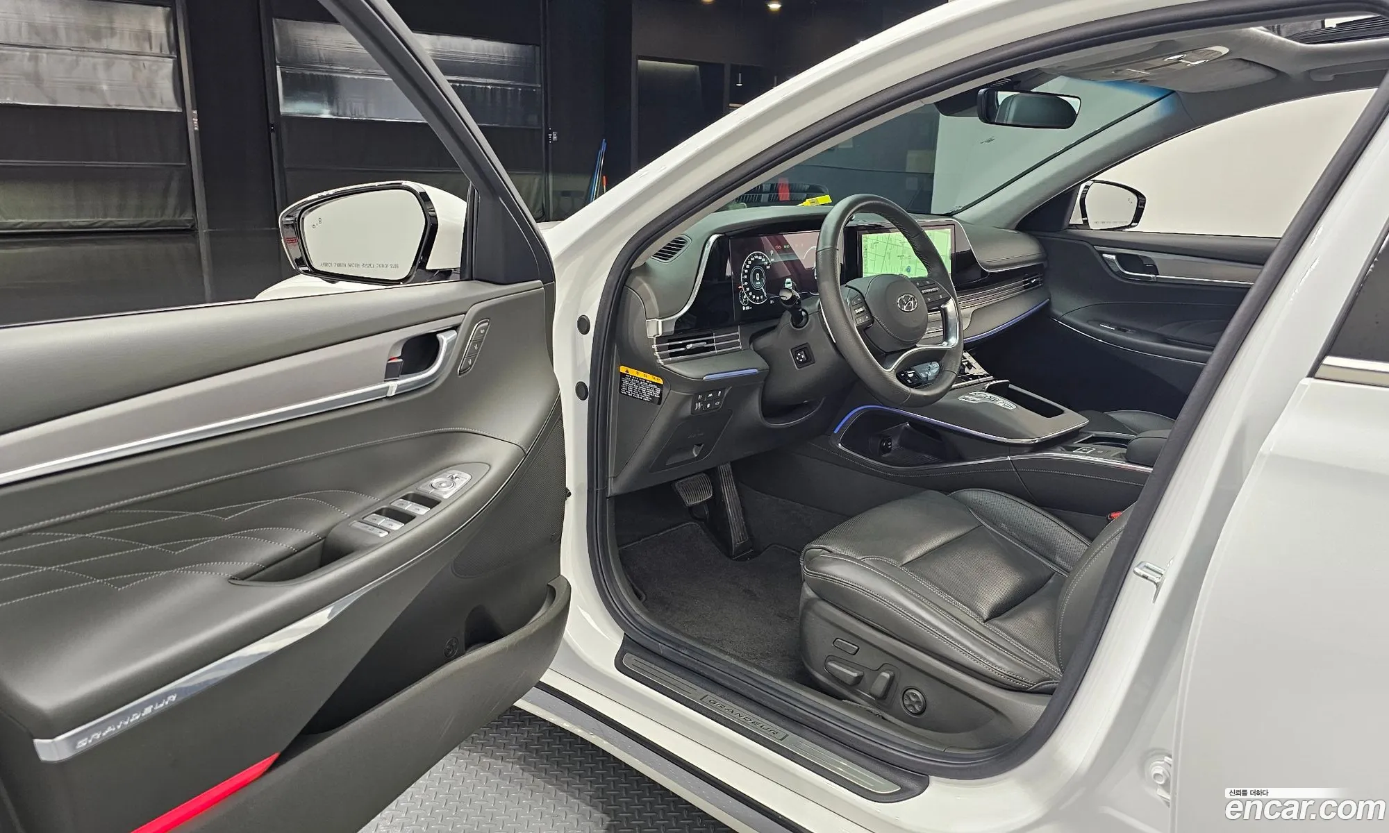 Hyundai Grandeur IG 2020 — 33