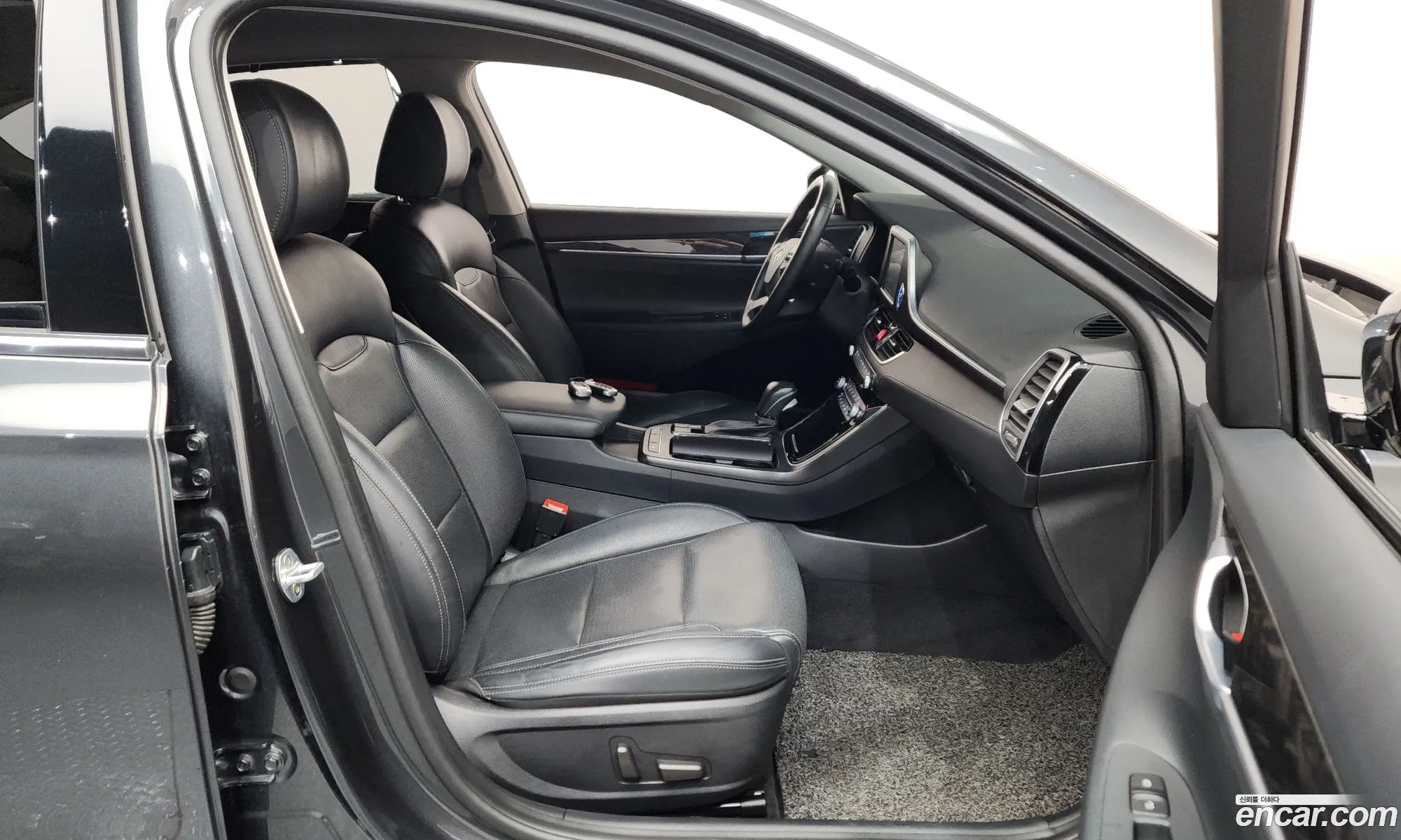 Hyundai Grandeur IG 2019 — 19