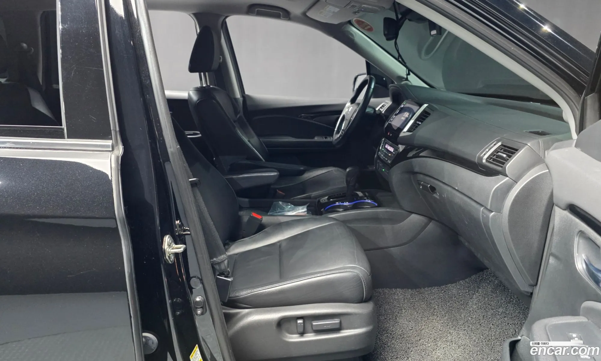 Honda Pilot 2016 5FNYF6850GB201305 — 15