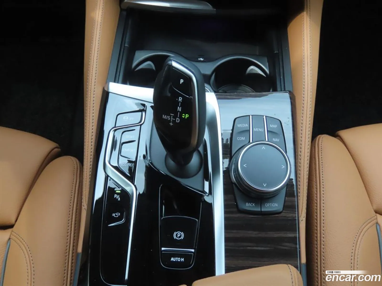 BMW 5 Series 2023 — 18