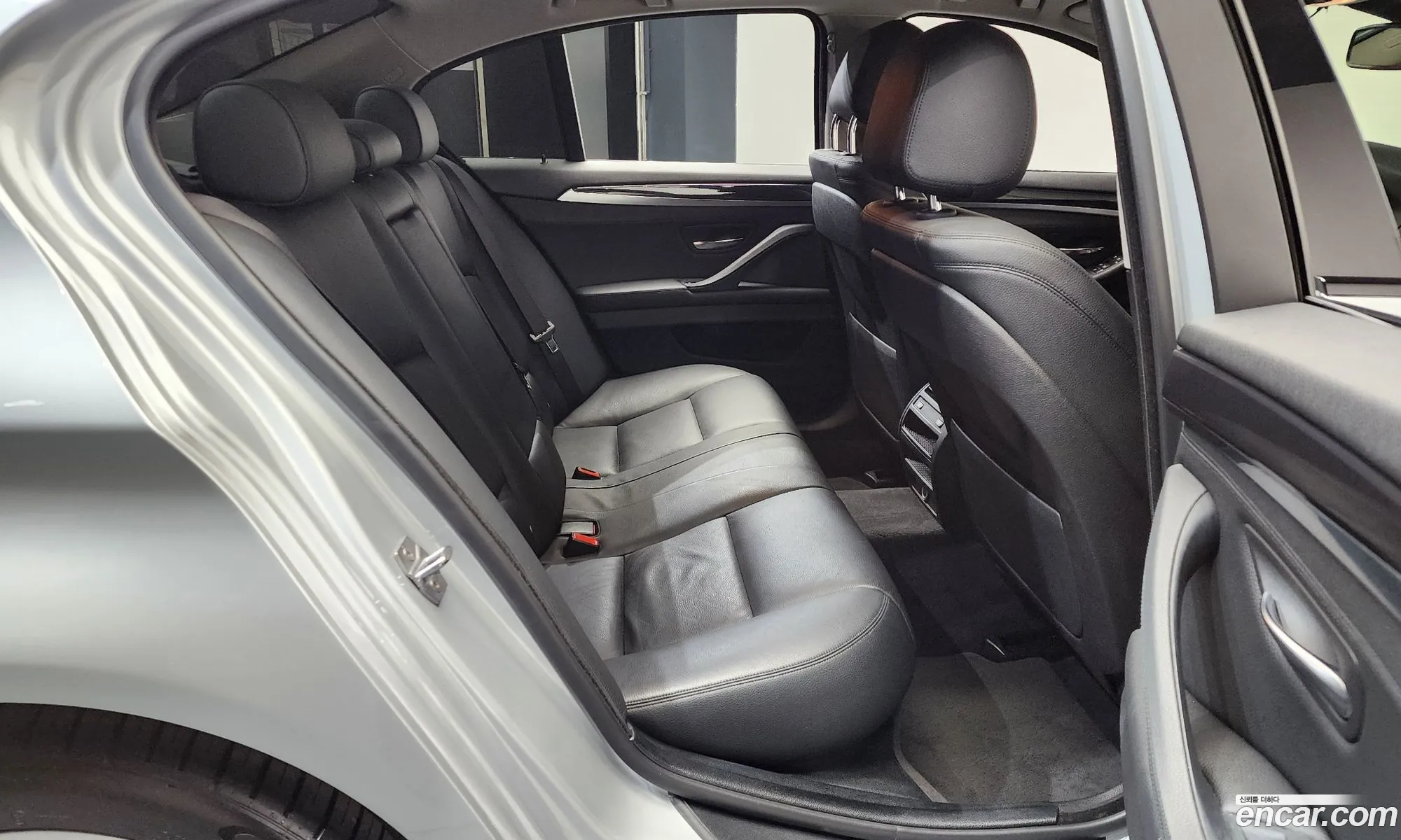 BMW 5 Series 2016 WBA5E710XGG564042 — 8