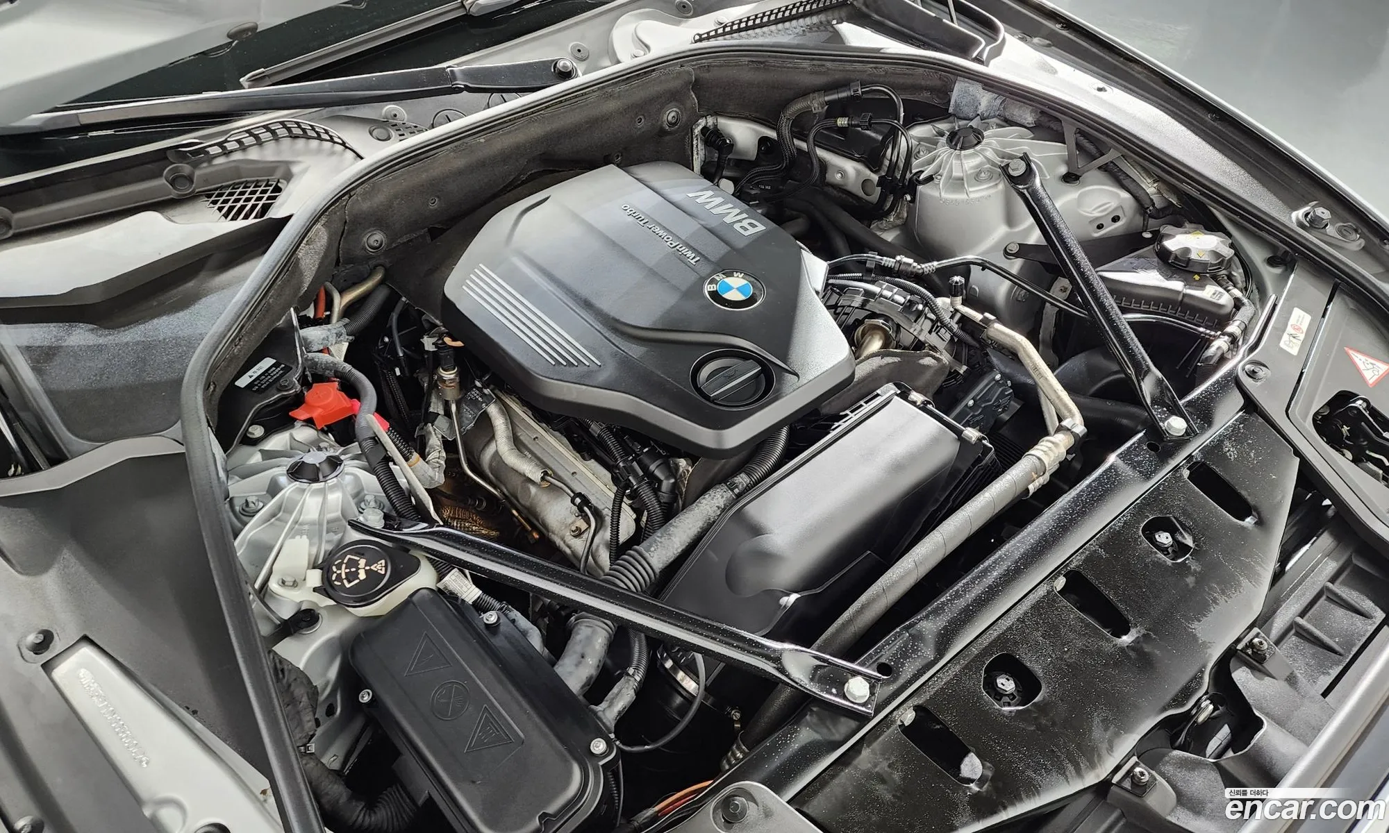 BMW 5 Series 2016 WBA5E710XGG564042 — 12