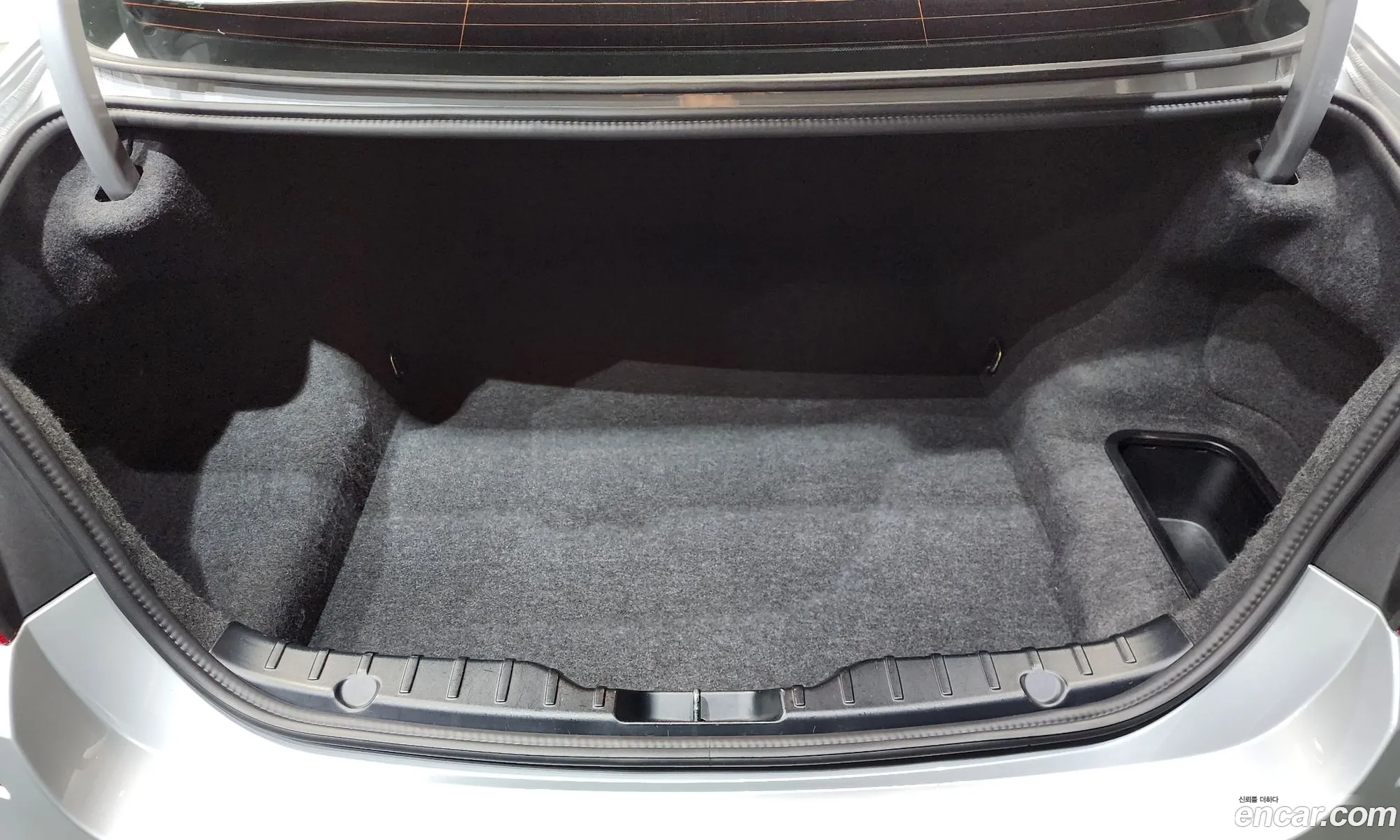BMW 5 Series 2016 WBA5E710XGG564042 — 16