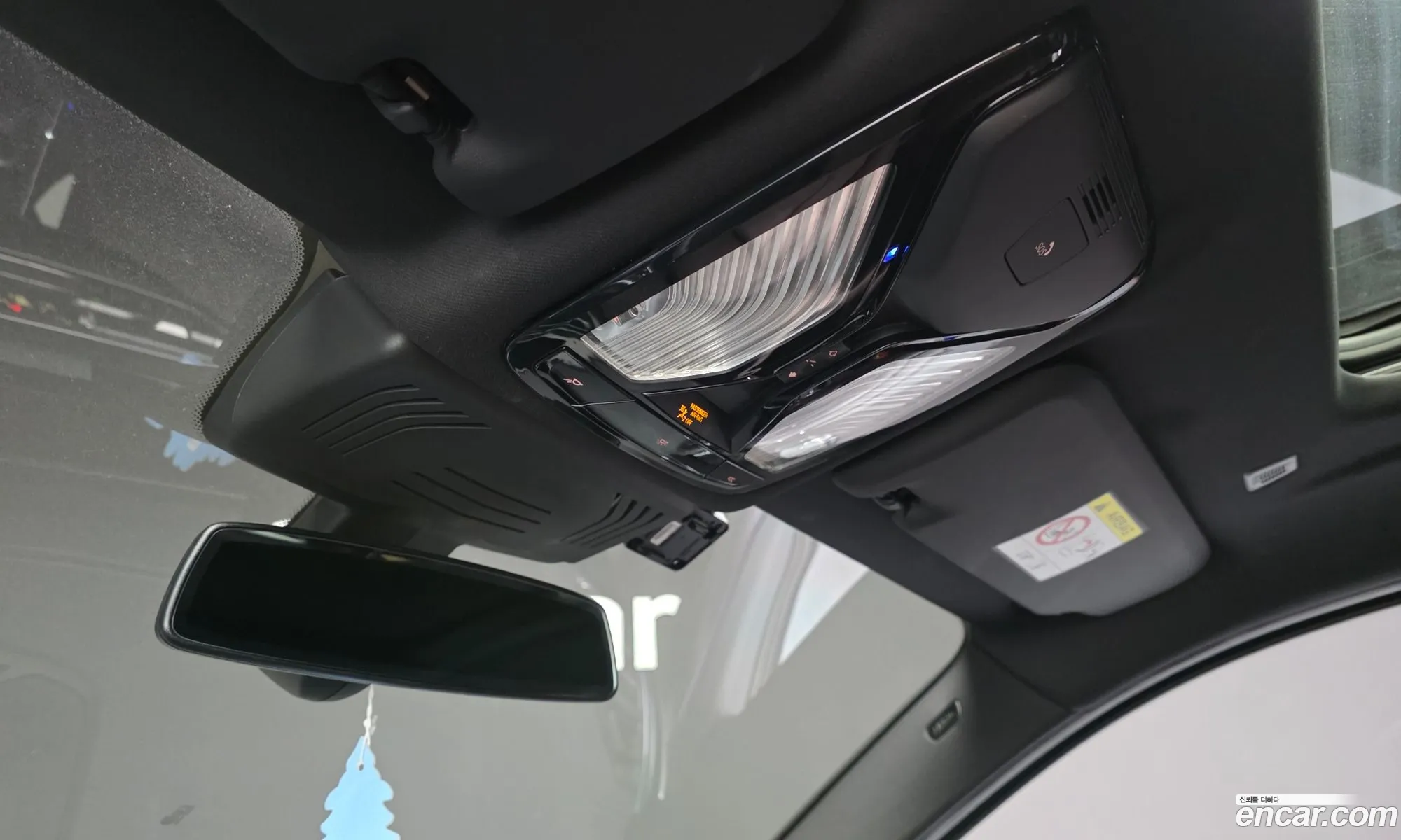 BMW X4 2022 WBA21DT08P9N91884 — 32