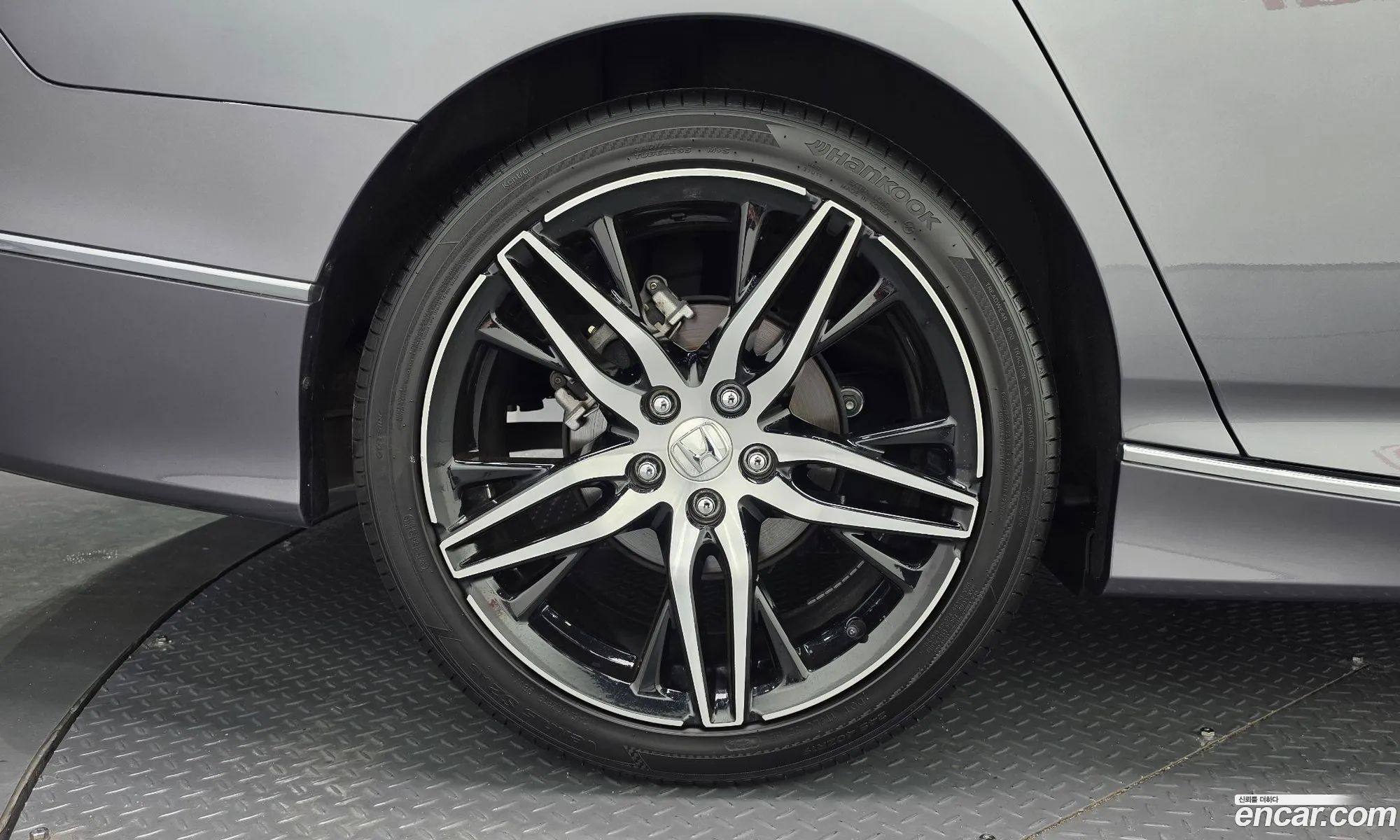 Honda Accord 10th Gen 2021 — 11