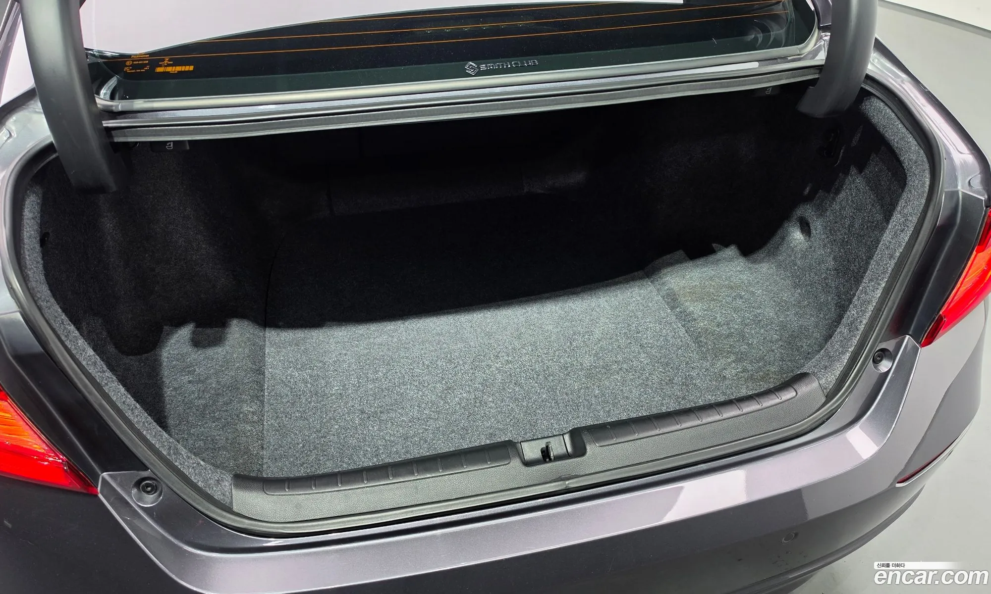 Honda Accord 10th Gen 2021 — 32
